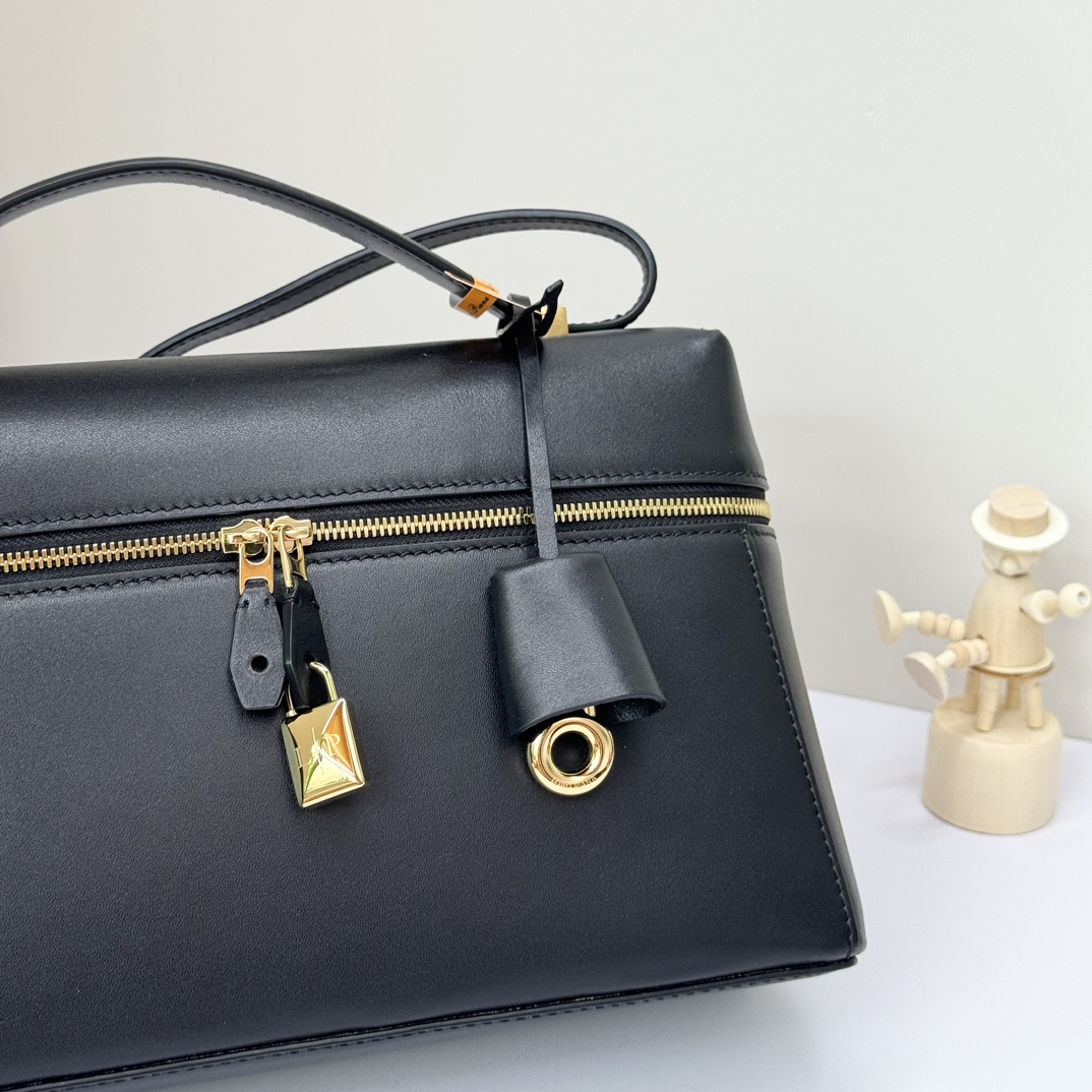 Extra L27 leather crossbody bag in black - Loro Piana