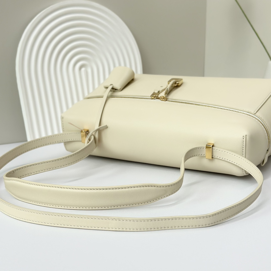 Loro Piana Extra Bag L27 Smooth Calfskin Sunday Morning | Loro Piana US