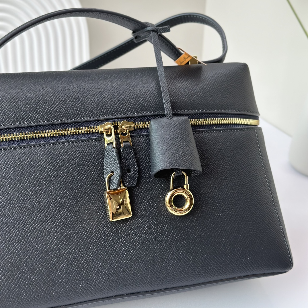 Extra L27 leather crossbody bag in black - Loro Piana |