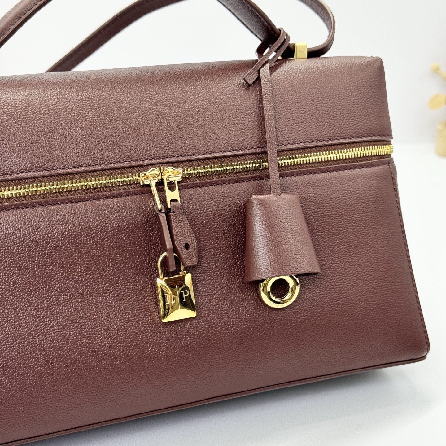 Loro Piana Extra Bag L27 Calfskin Smoked Caramel/Sun Gold | Loro Piana