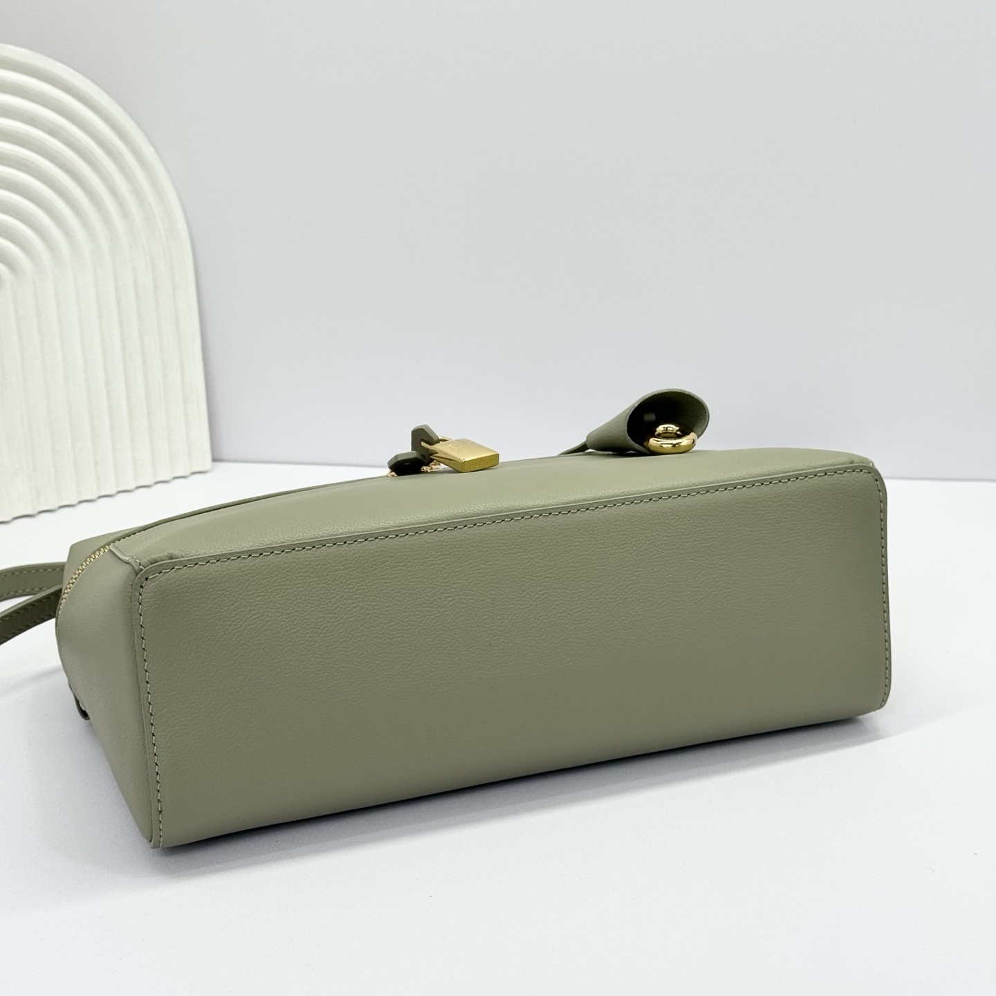 Loro Piana Green Extra Pocket L27 Bag in Leather