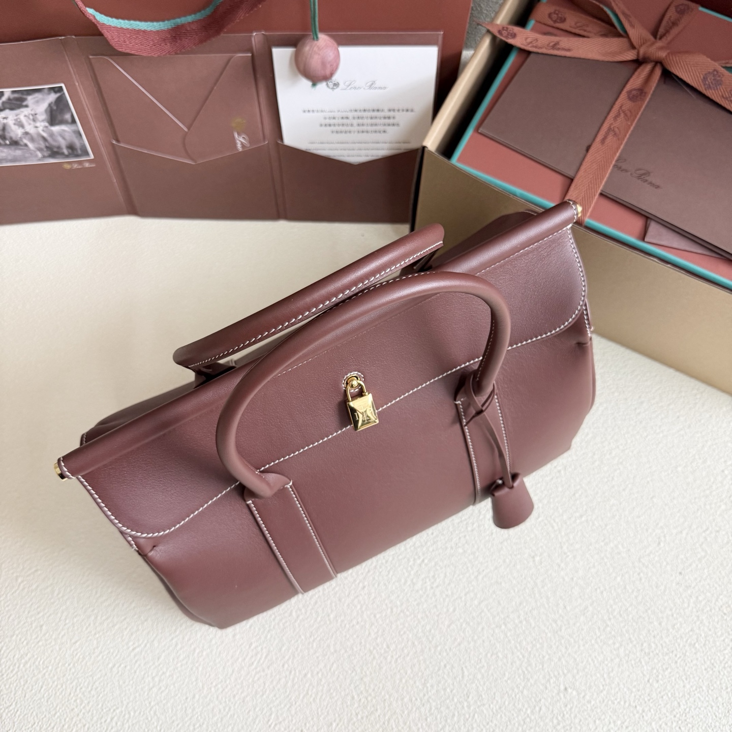 Loro Piana Loom bag L25 Calfskin Smoked Caramel/Sun Gold | Loro Piana