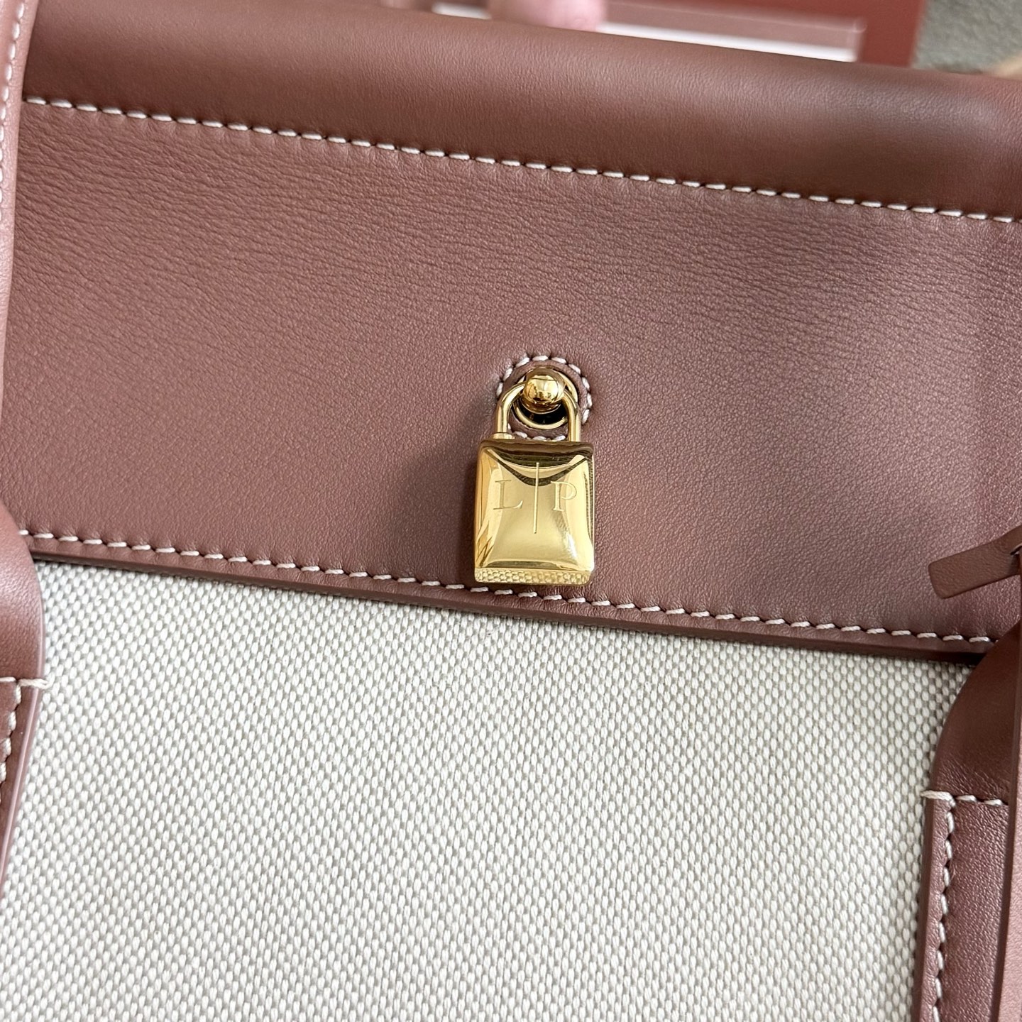 Loro Piana Loom bag L32 Cotton, Linen Natural/Caramel Sugar | Loro Piana US