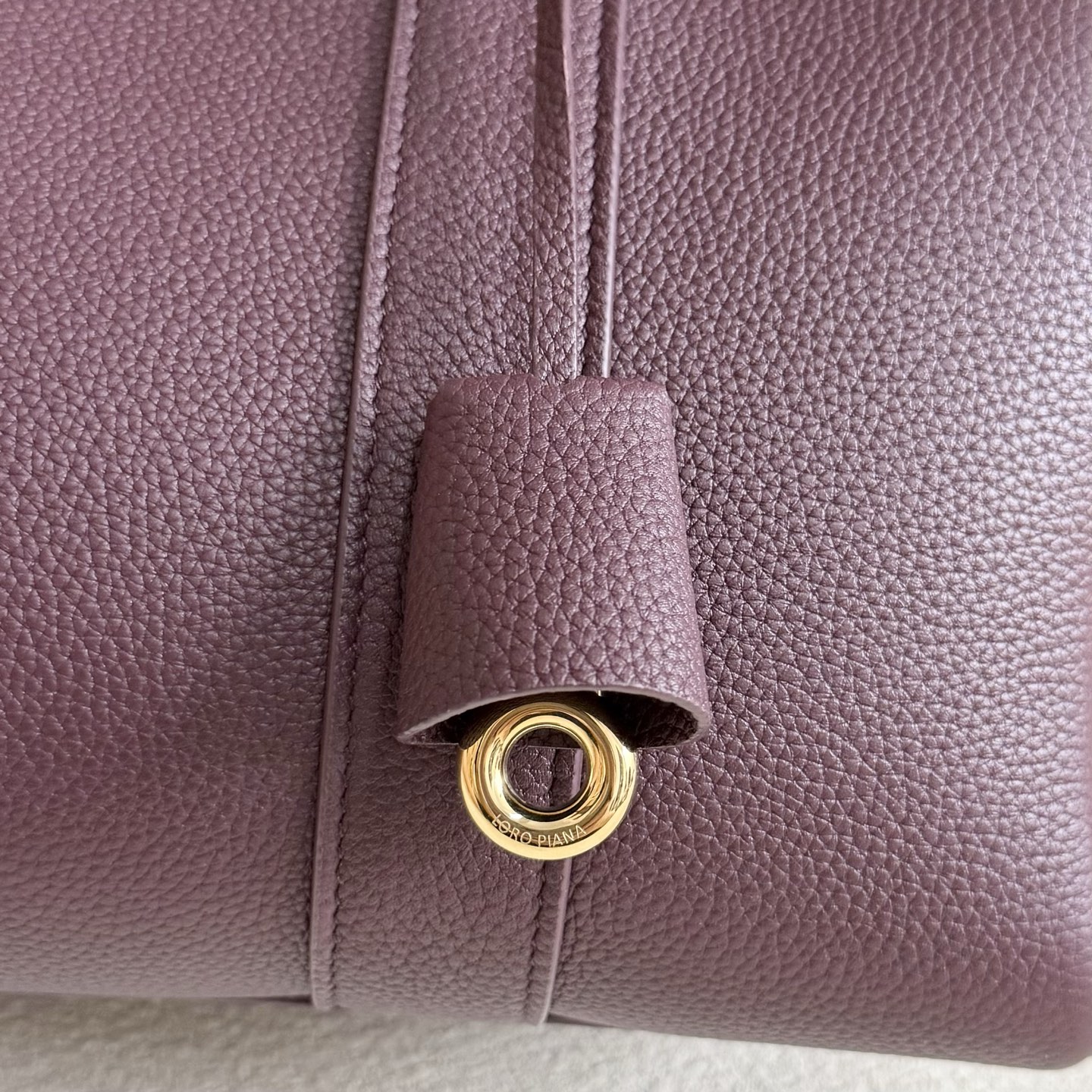 Loro Piana Loom bag L32 Grained Calfskin Azuki Beans/Sun Gold | Loro