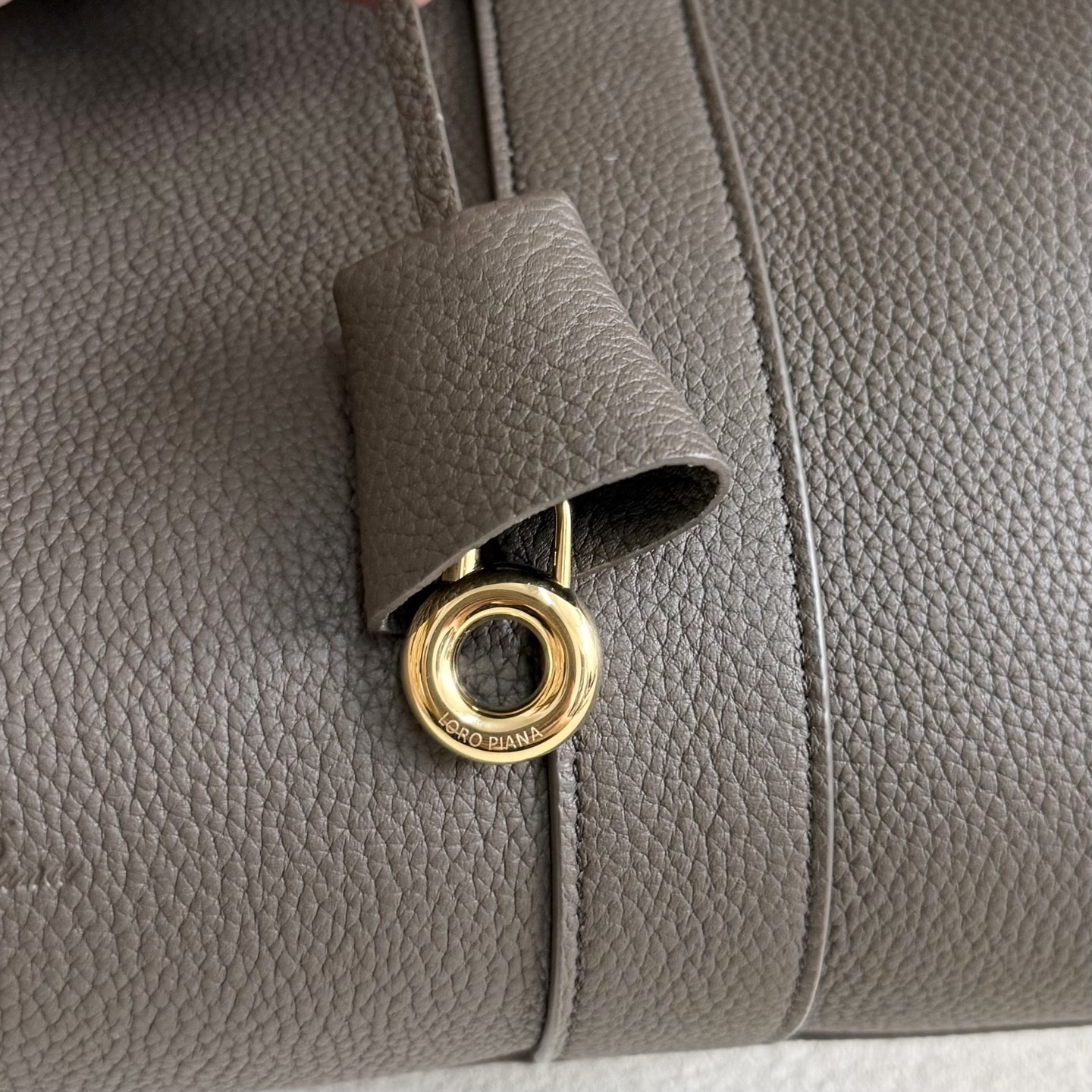 Loro Piana Loom bag L32 Grained Calfskin Rain Drops/Sun Gold | Loro