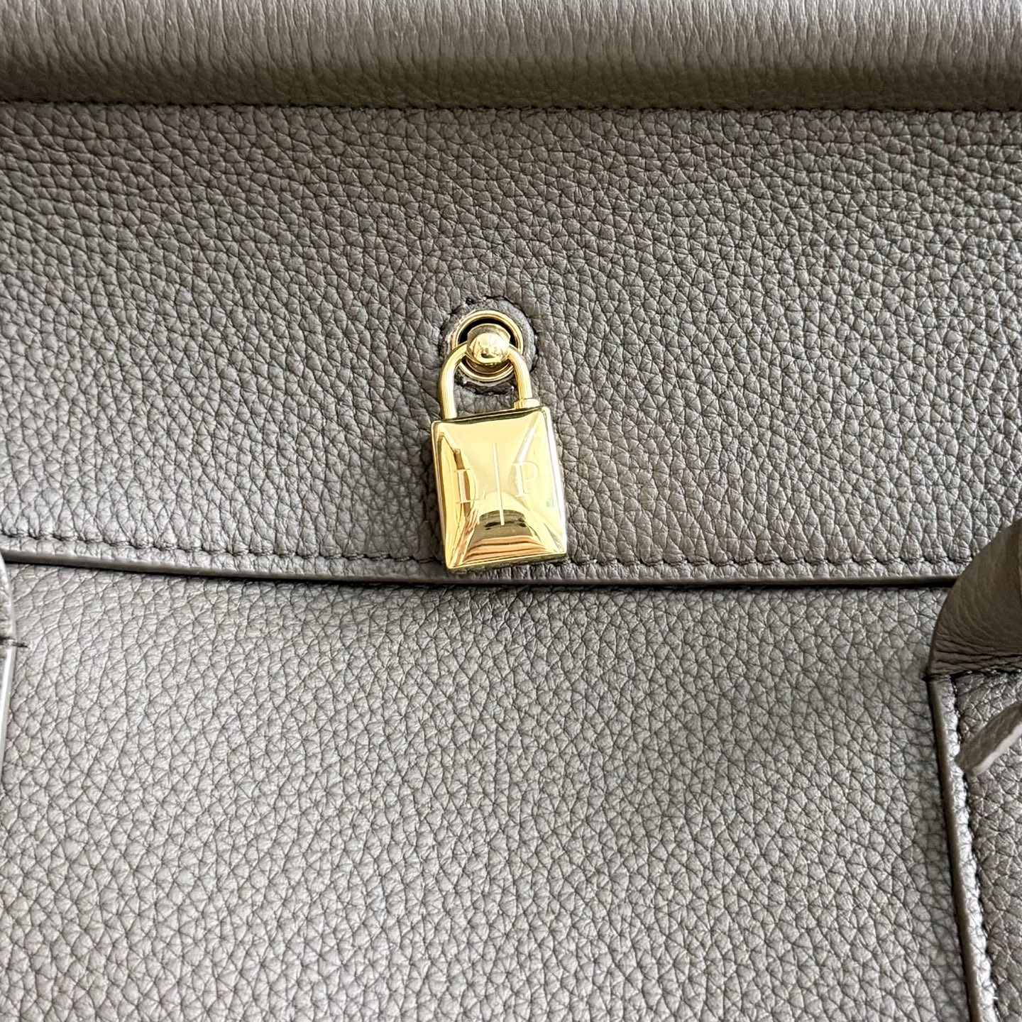 Loro Piana Loom bag L32 Grained Calfskin Rain Drops/Sun Gold | Loro