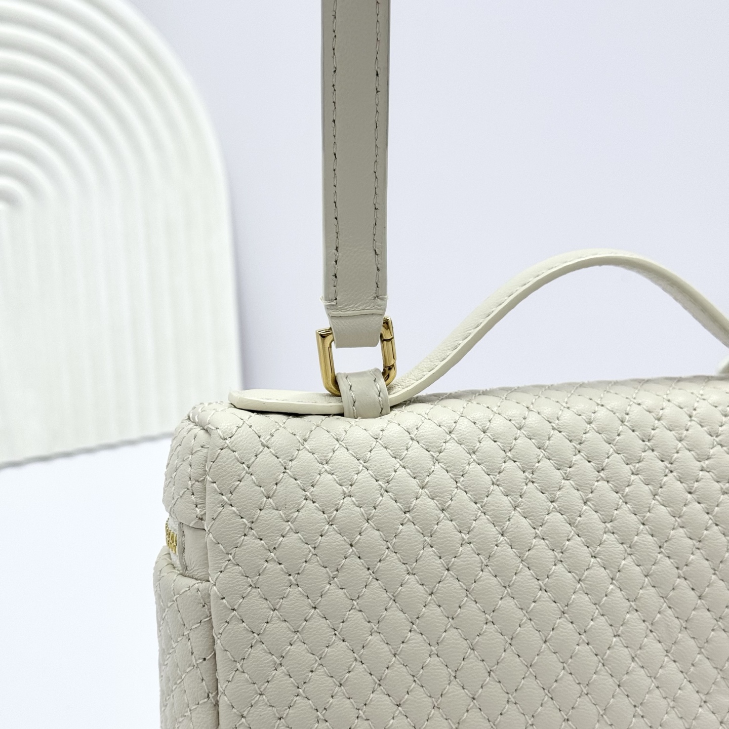 Loro Piana Extra Pocket L19 Lambskin Whisper White/Sun Gold | Loro