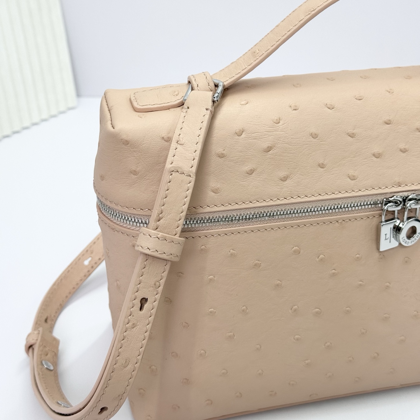 Extra pocket leather handbag Loro Piana pink in Leather