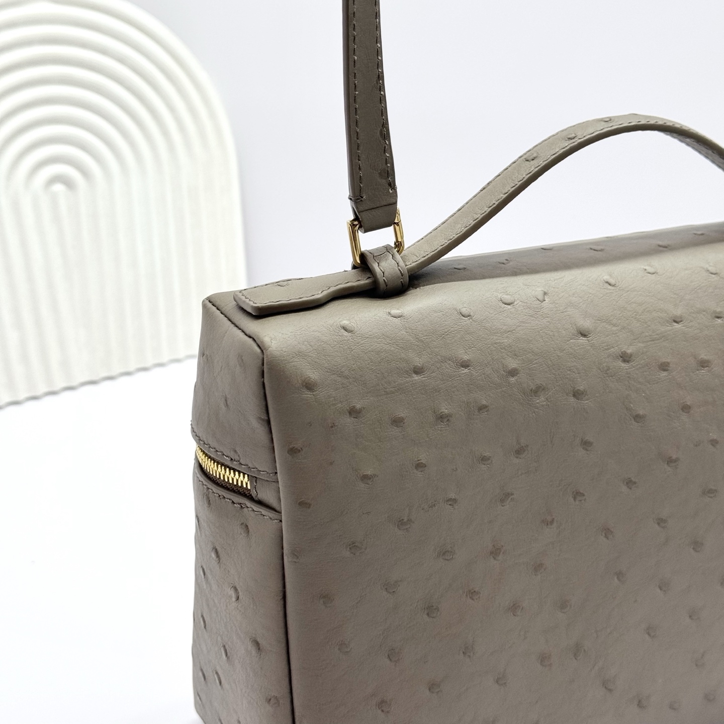 Loro Piana Grey Ostrich Extra Pocket L27 Pouch Loro Piana