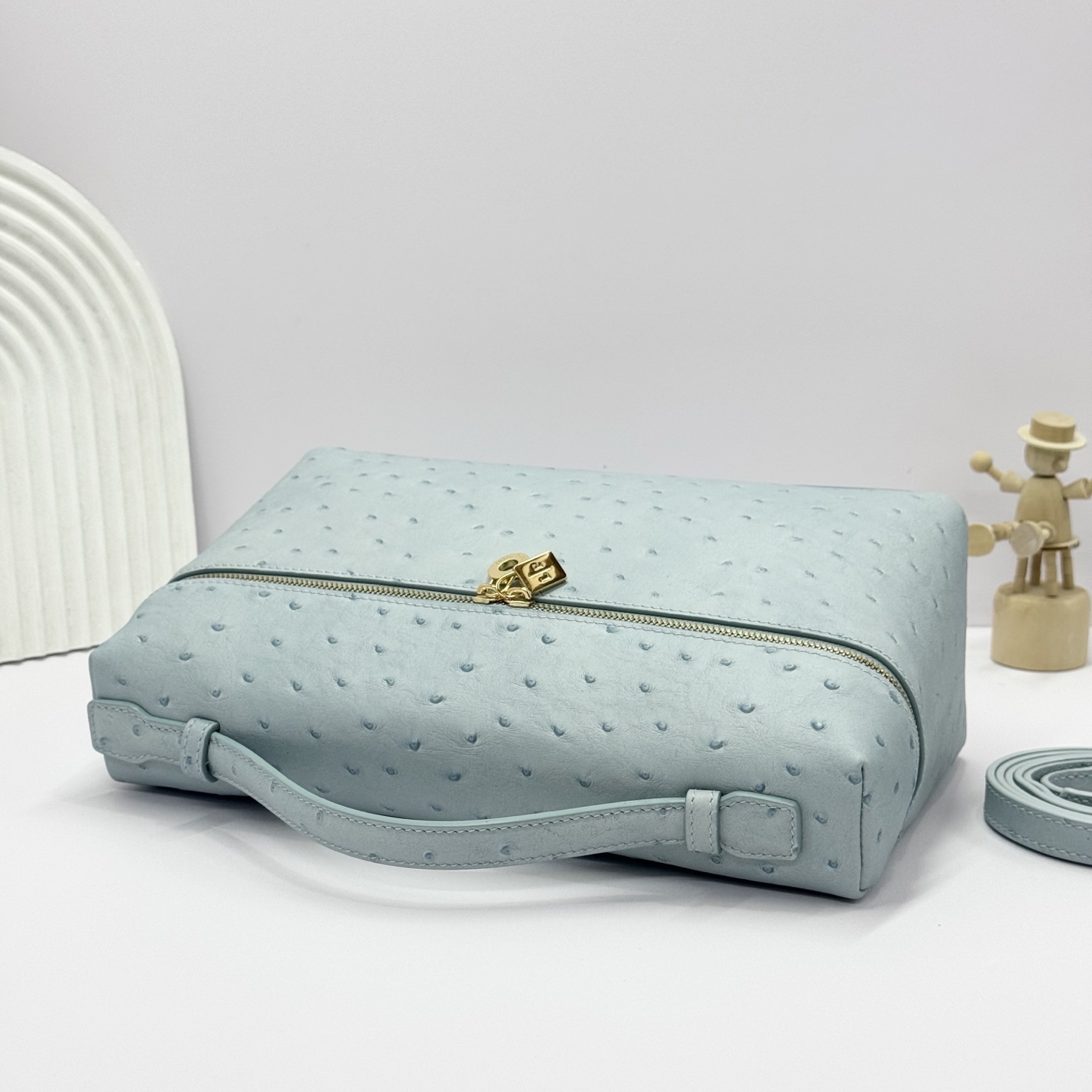 Loro Piana Woman Leather Goods Pouches blue sky | Loro Piana