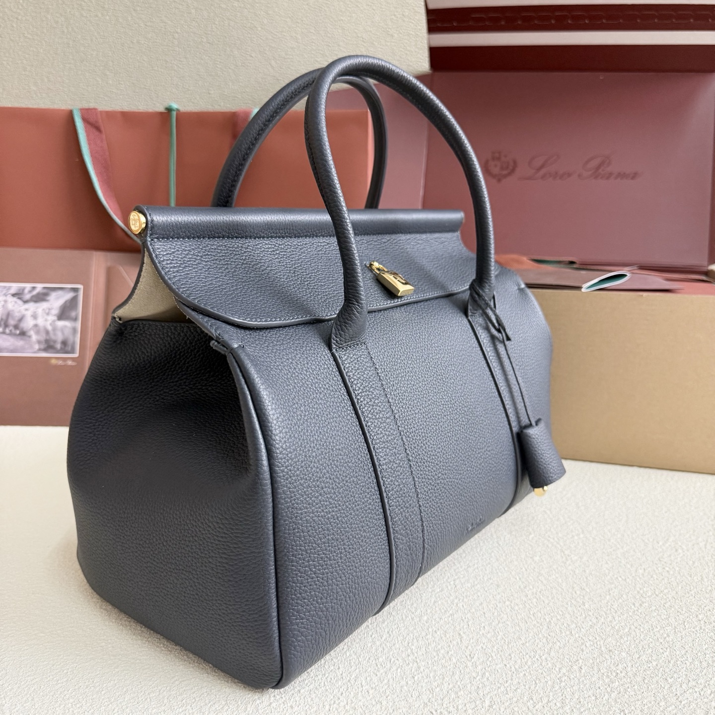 Loro Piana Loom bag L32 Grained Calfskin Navy Blue | Loro Piana US