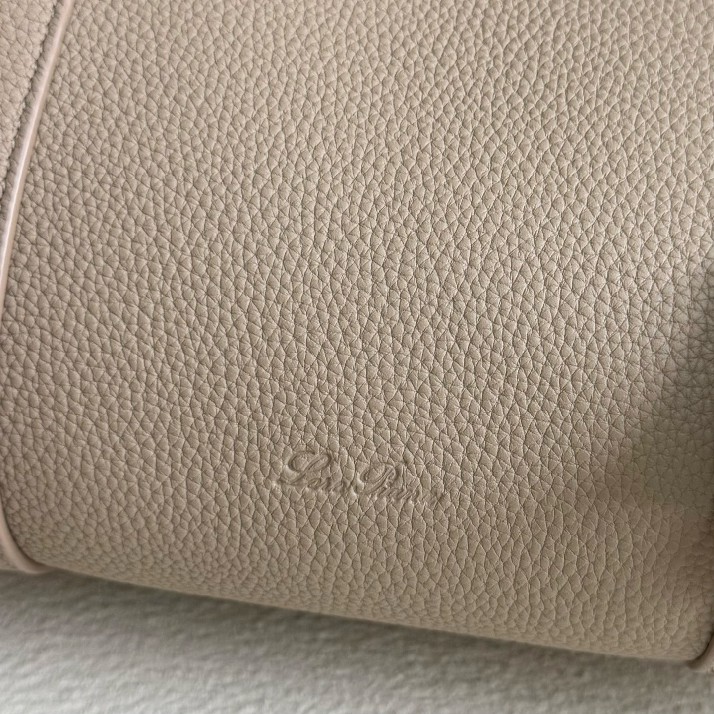 Loro Piana Loom bag L32 Grained Calfskin Creamed Honey/Sun Gold | Lor Loro Piana02889