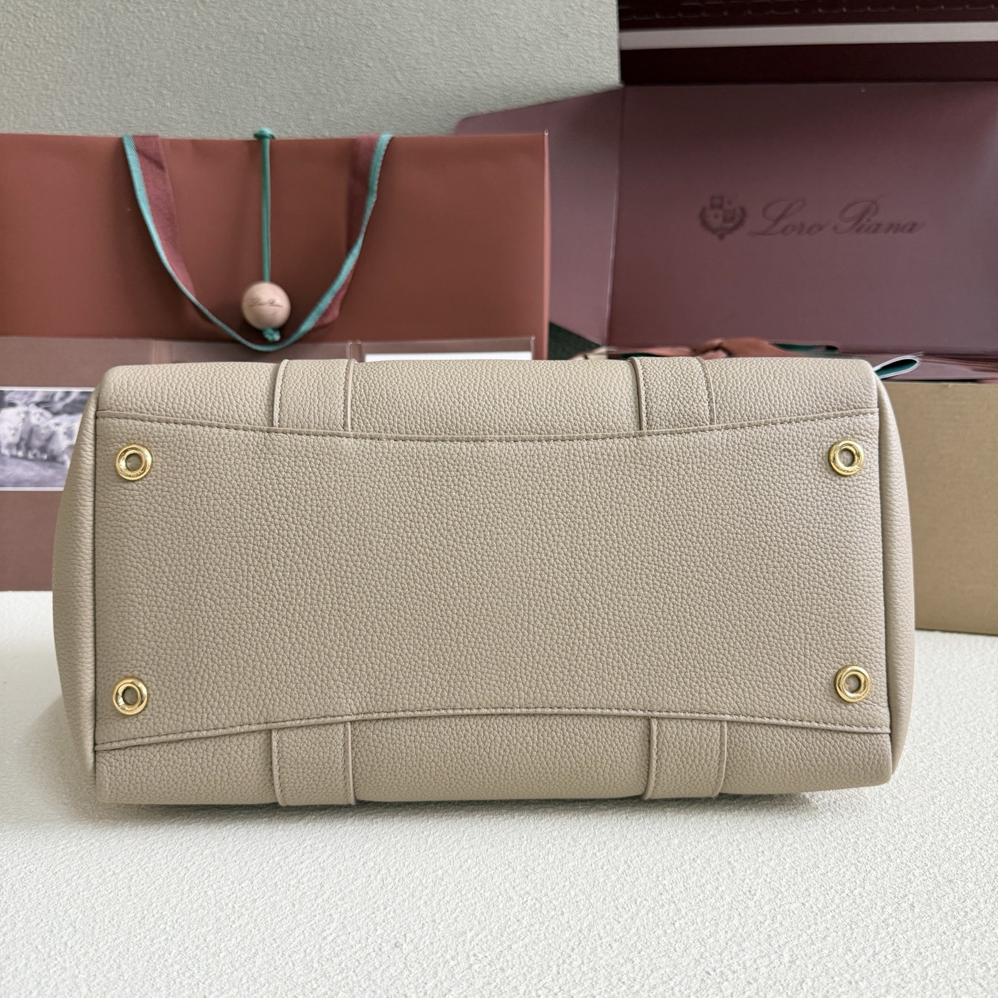 Loro Piana Loom bag L32 Grained Calfskin Creamed Honey/Sun Gold | Lor Loro Piana02889