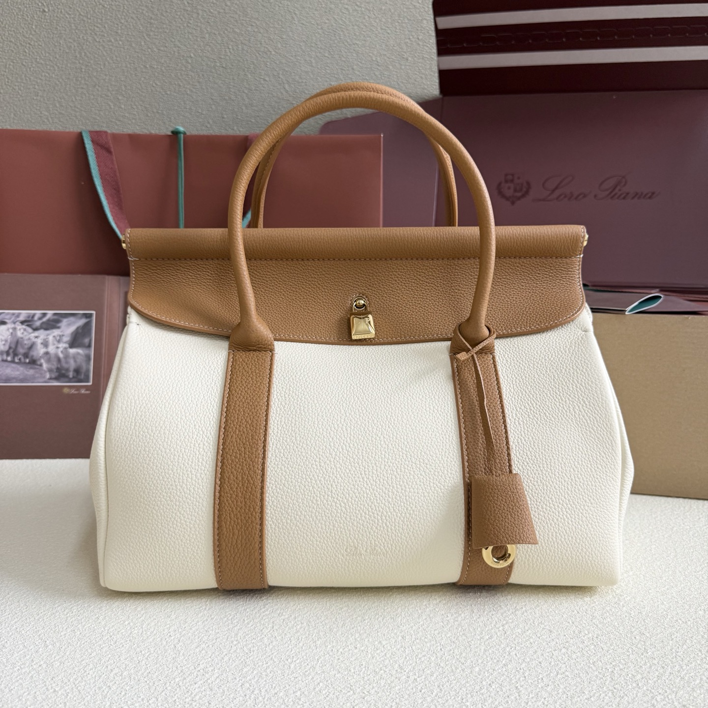 Loro Piana Loom bag L25 Cotton, Calfskin Nougat/Warm Tan/Sun Gold |
