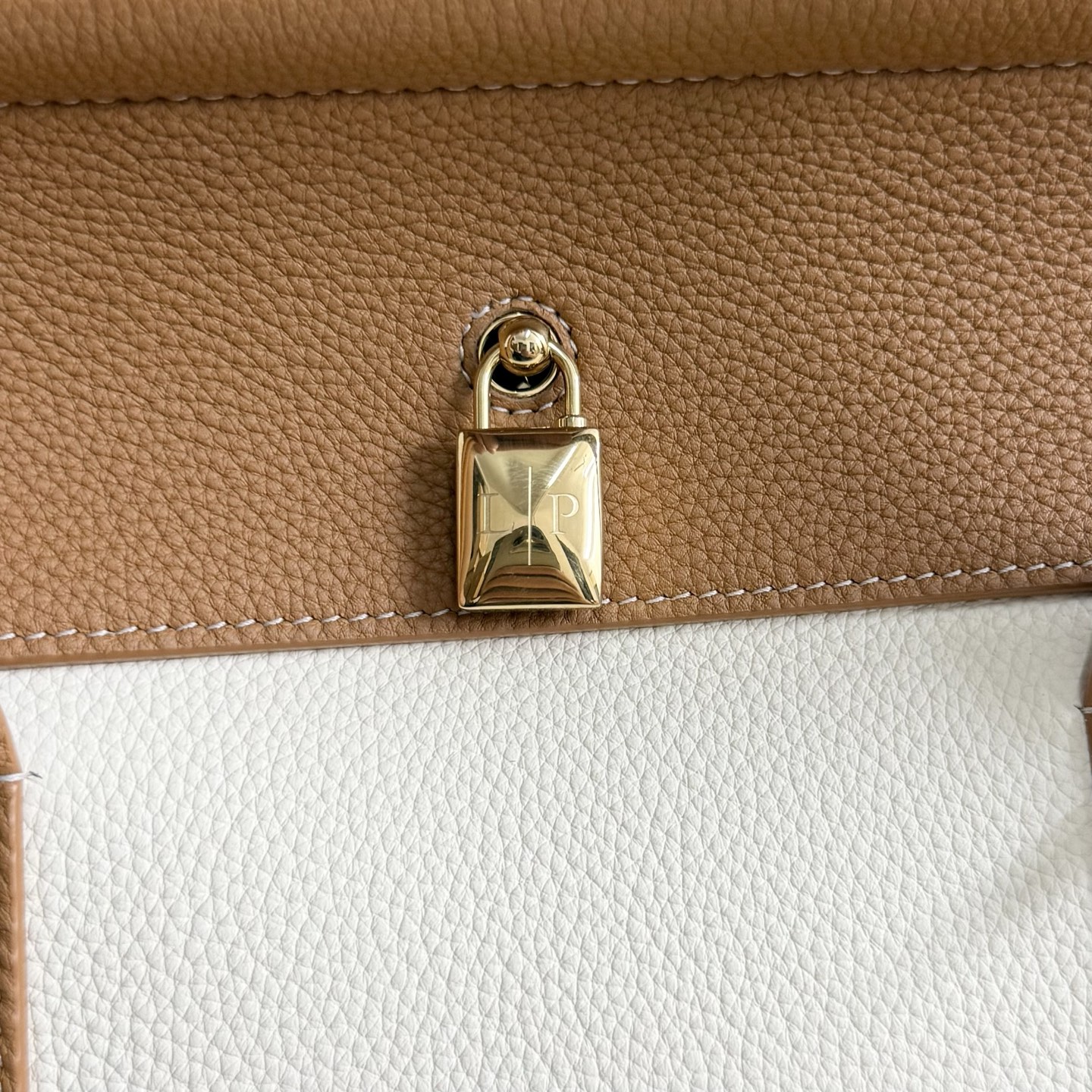 Loro Piana Loom bag L25 Cotton, Calfskin Nougat/Warm Tan/Sun Gold |