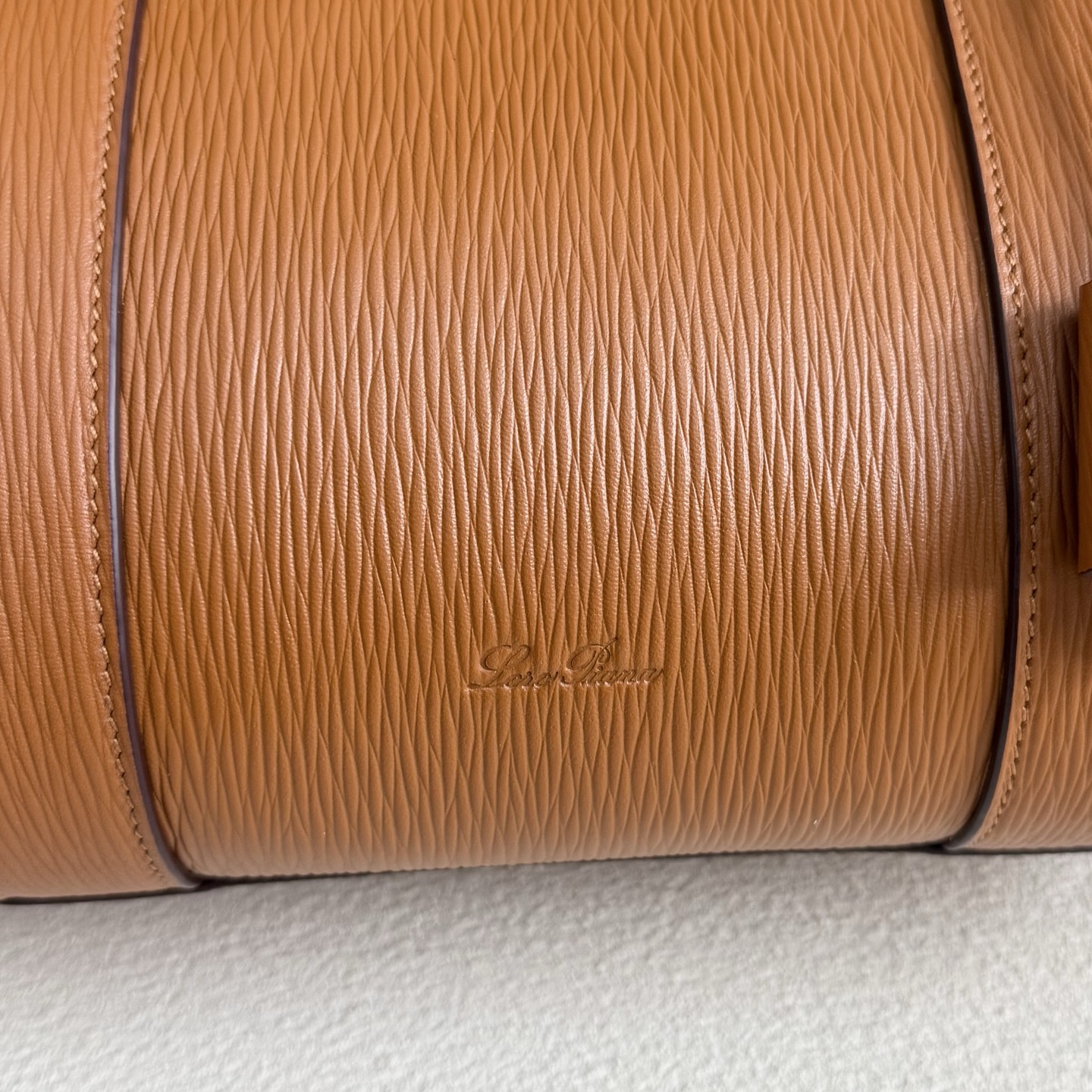 Loro Piana Loom bag L32 Calfskin Warm Tan/Sun Gold | Loro Piana US