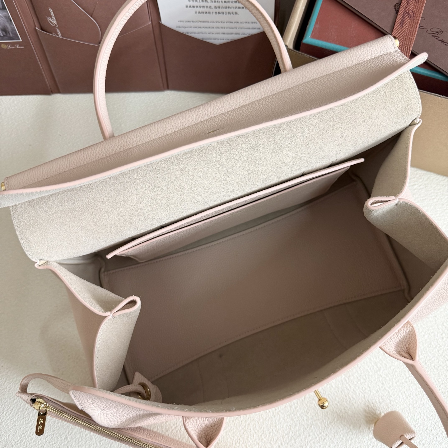 Loro Piana Loom bag L32 Grained Calfskin Creamed Honey/Sun Gold