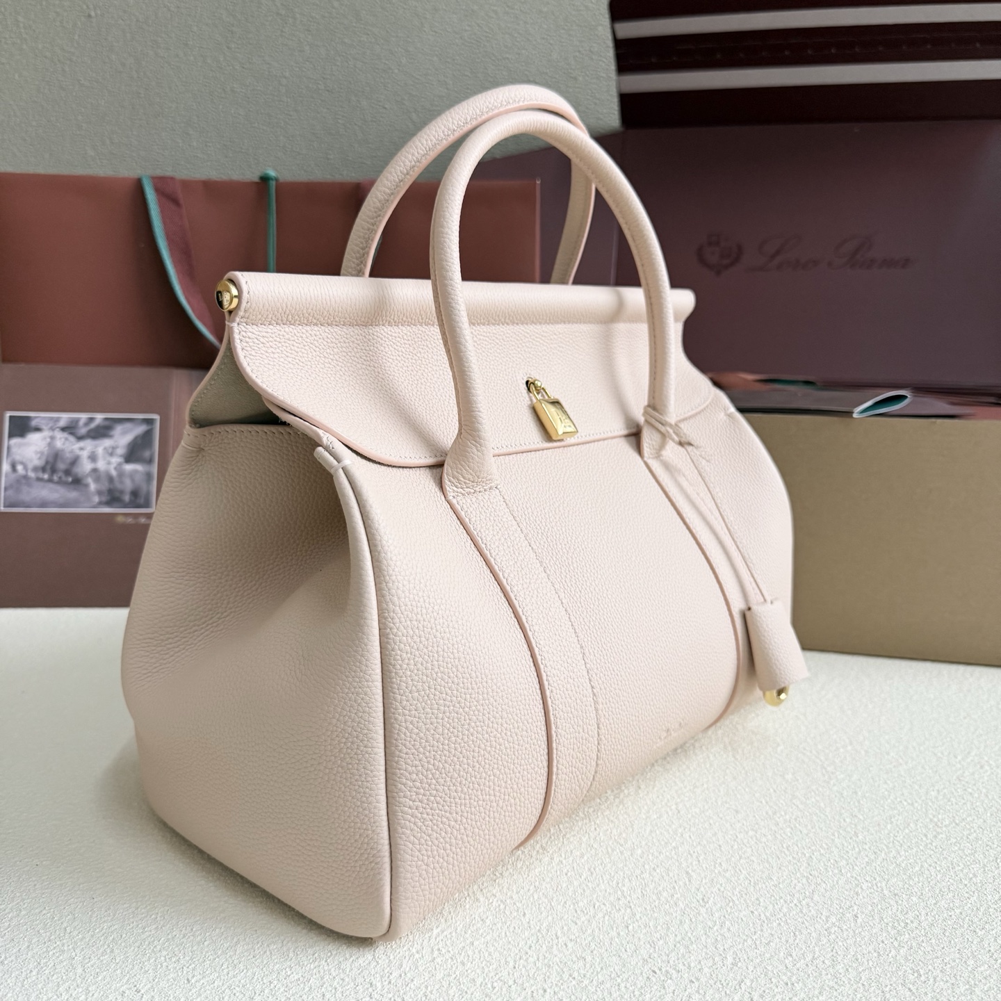 Loro Piana Loom bag L32 Grained Calfskin Creamed Honey/Sun Gold