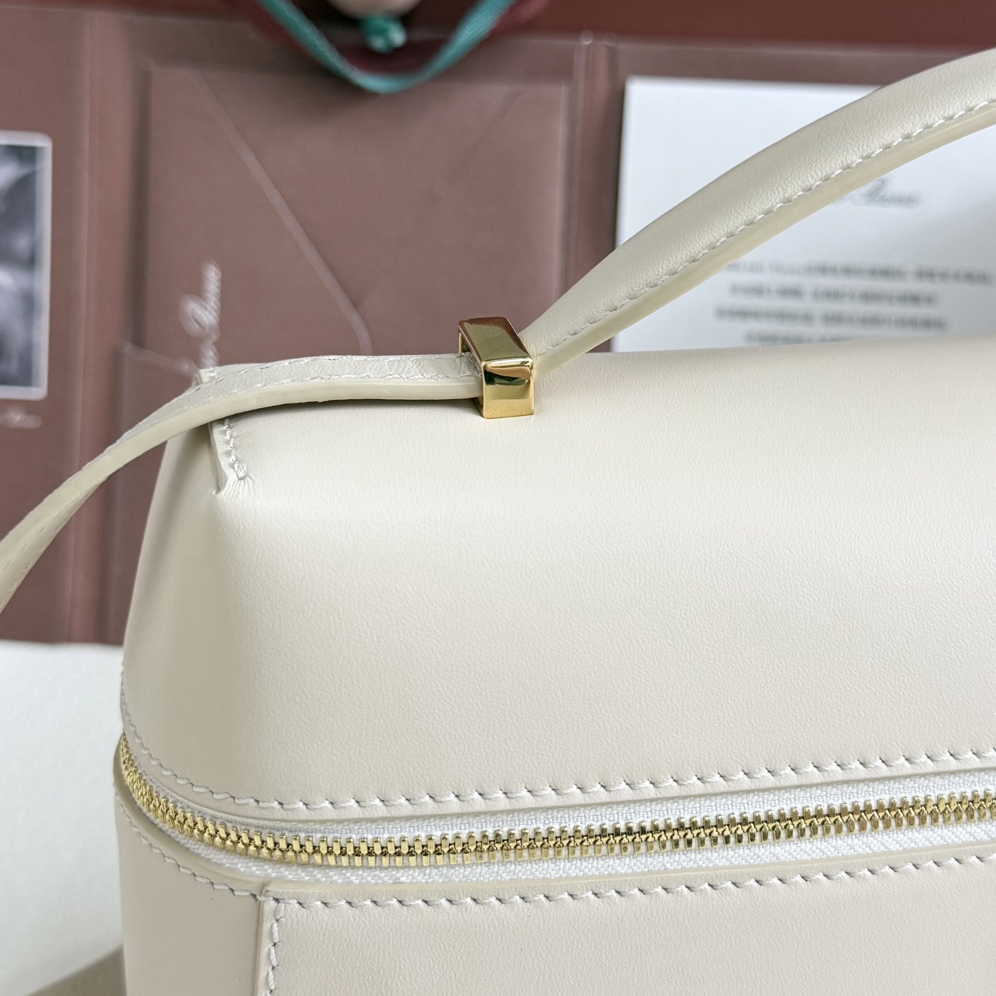 Loro Piana Extra Bag L27 Smooth Calfskin Sunday Morning | Loro Piana US