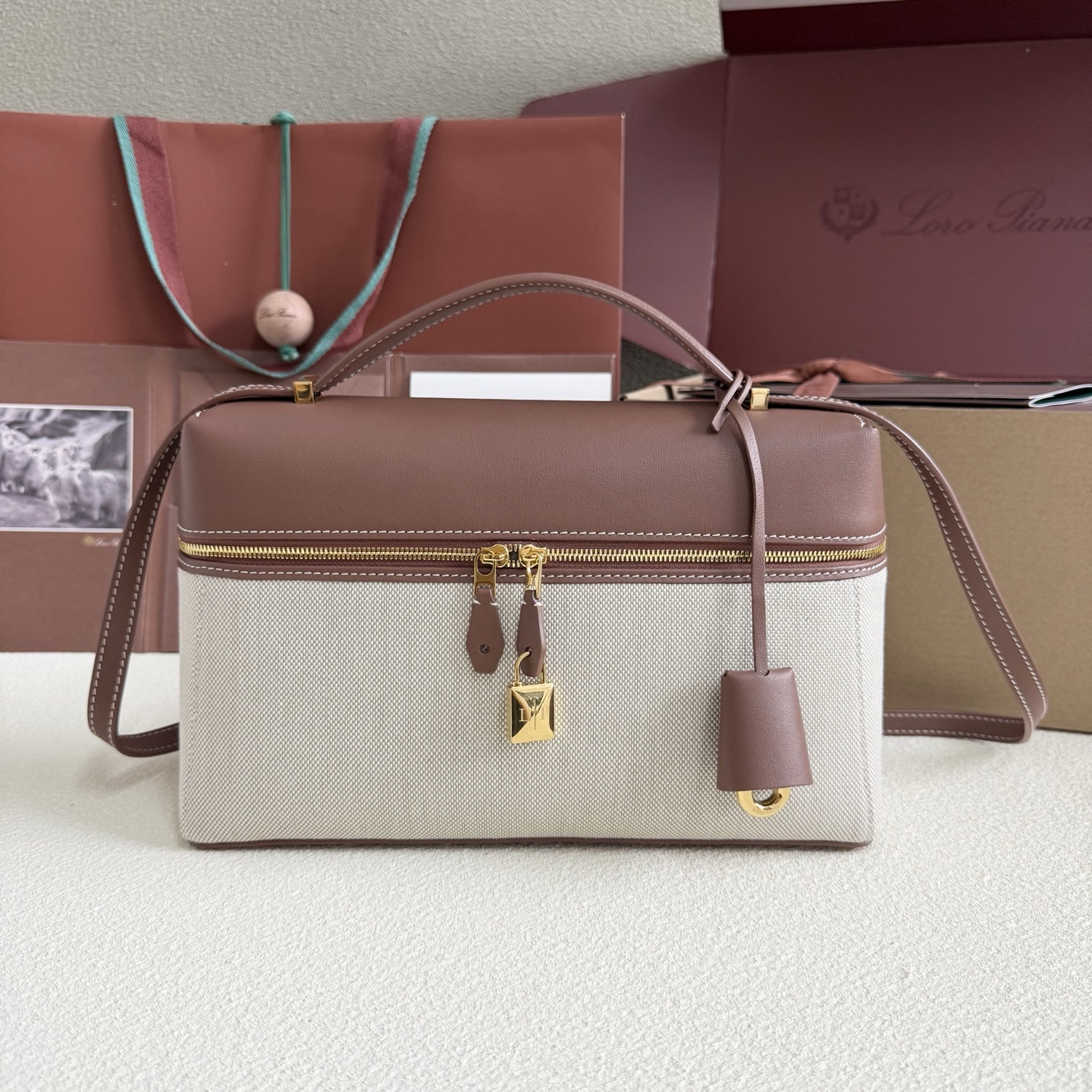 Loro Piana Extra Bag L27 Cotton, Linen Natural/Caramel Sugar/Sun Gold