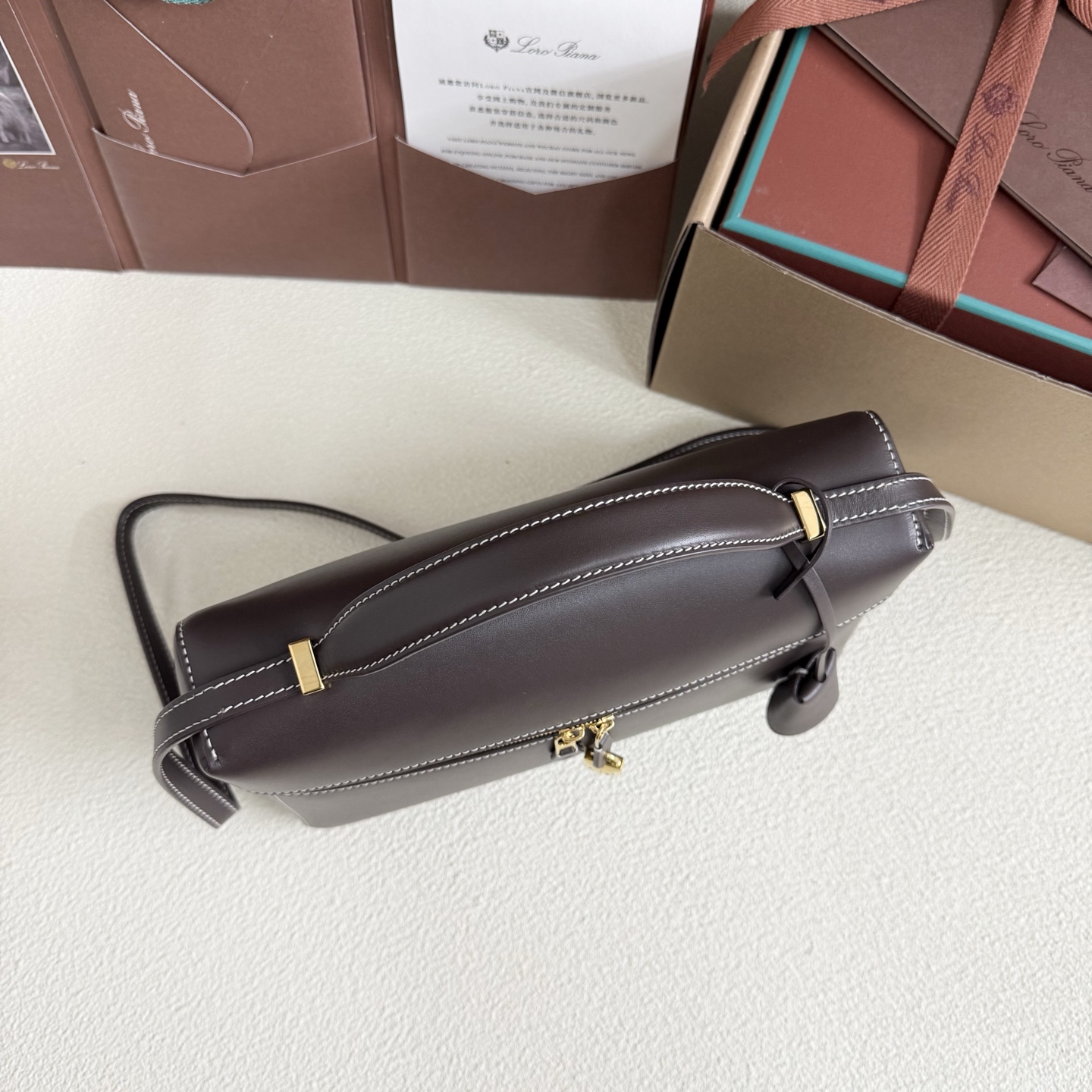Loro Piana Extra Bag L27 Smooth Calfskin Dark Chocolate Licorice/Sun Loro Piana03149