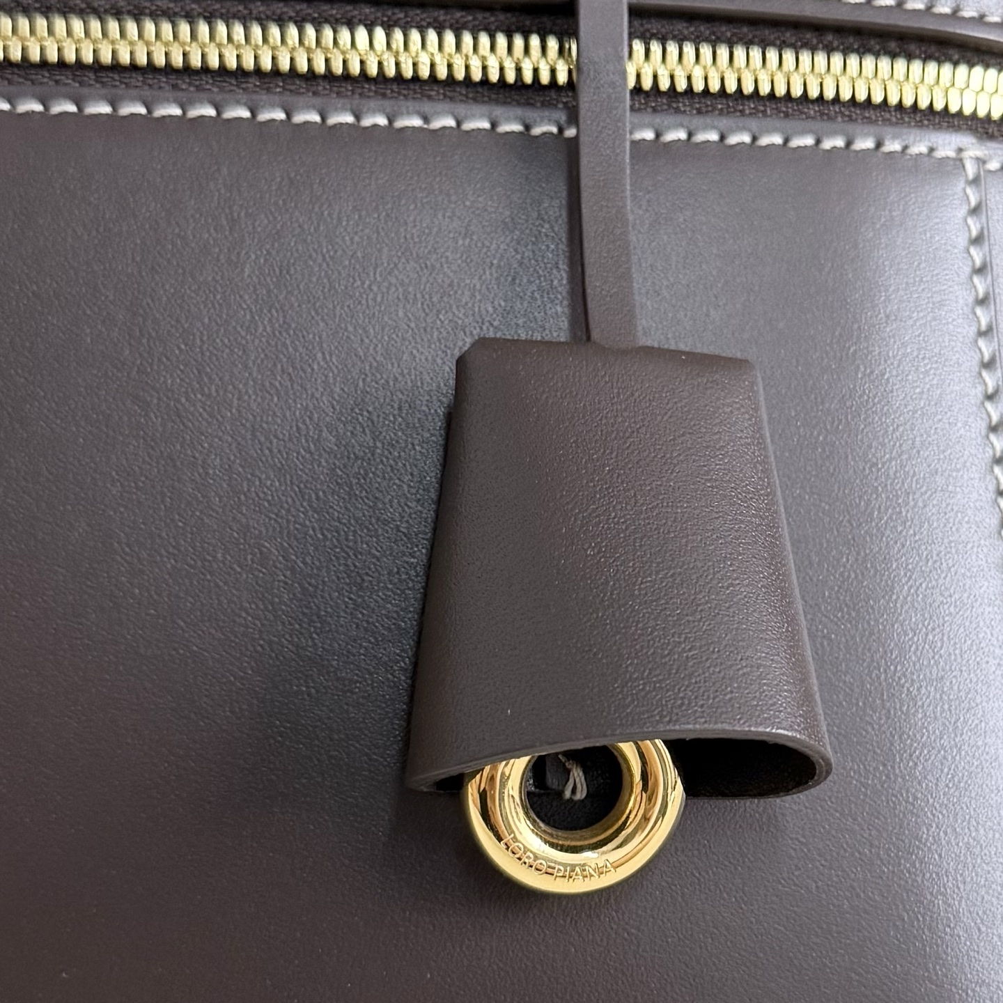 Loro Piana Extra Bag L27 Smooth Calfskin Dark Chocolate Licorice/Sun Loro Piana03149