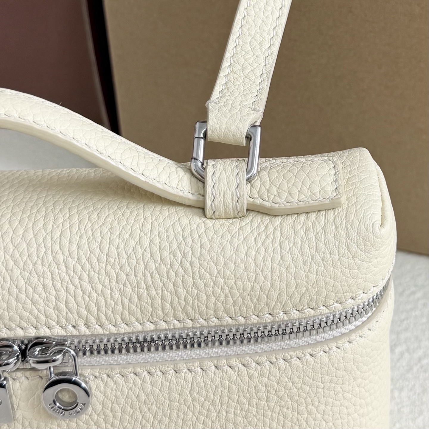LORO PIANA Grained Calfskin L19 Extra Pocket Pouch Whisp  cream