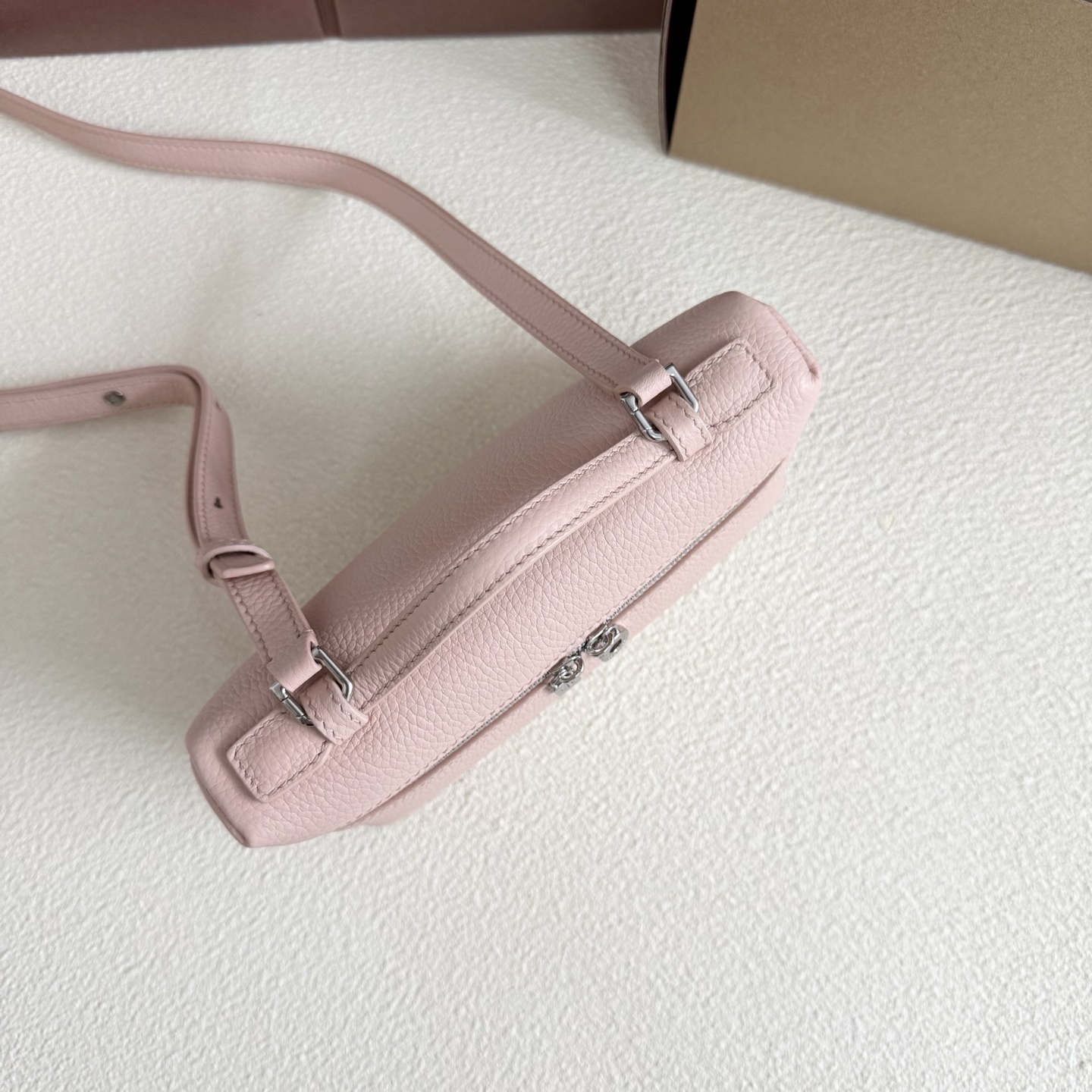 Leather handbag Loro Piana Pink in Leather - 40761311