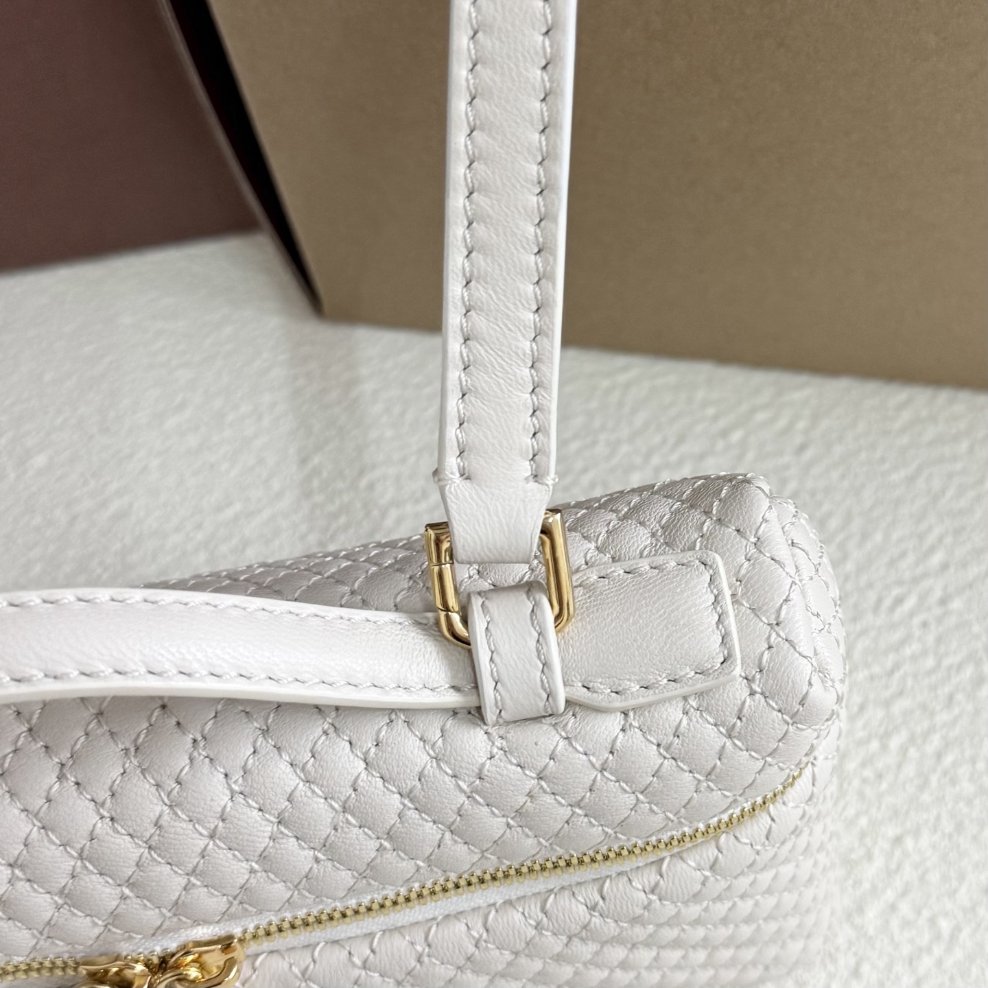 Loro Piana Extra Pocket L19 Lambskin Whisper White/Sun Gold