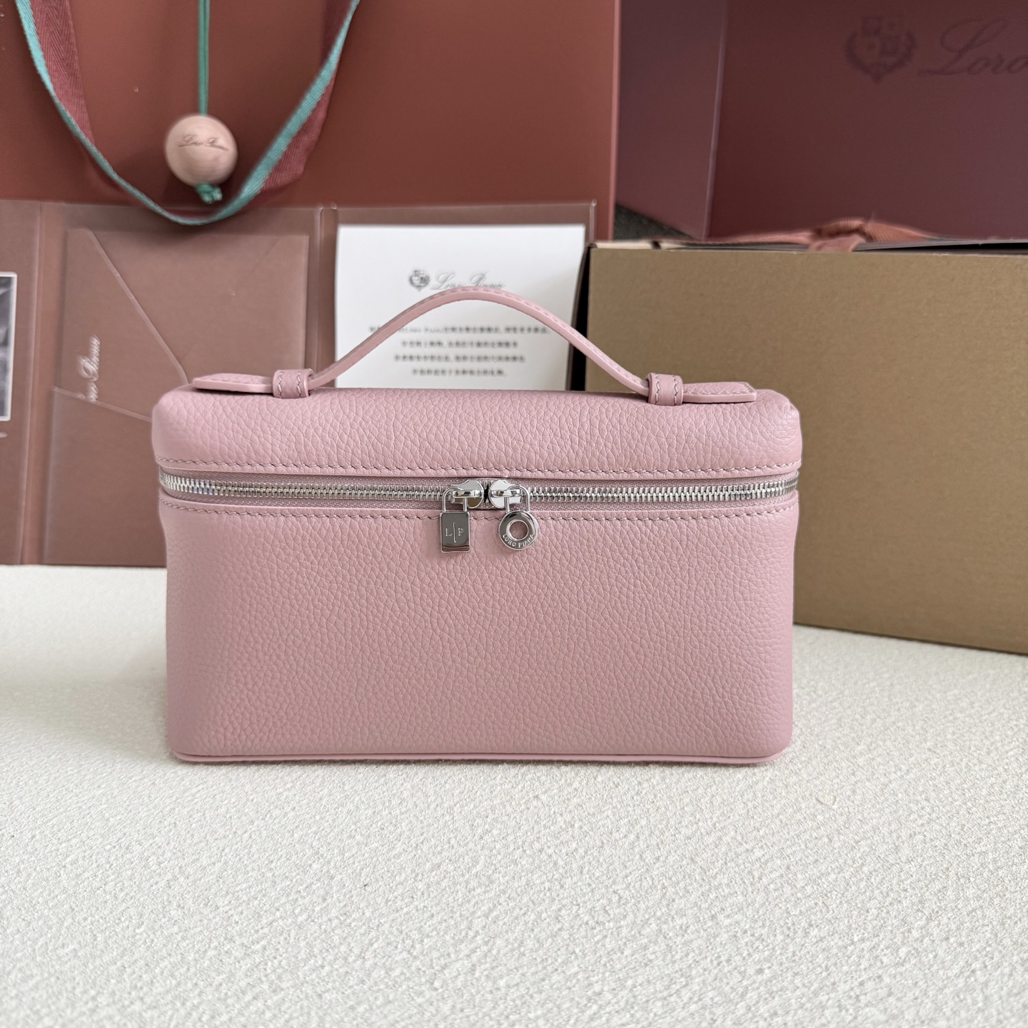 Extra pocket leather handbag Loro Piana Pink in Leather –