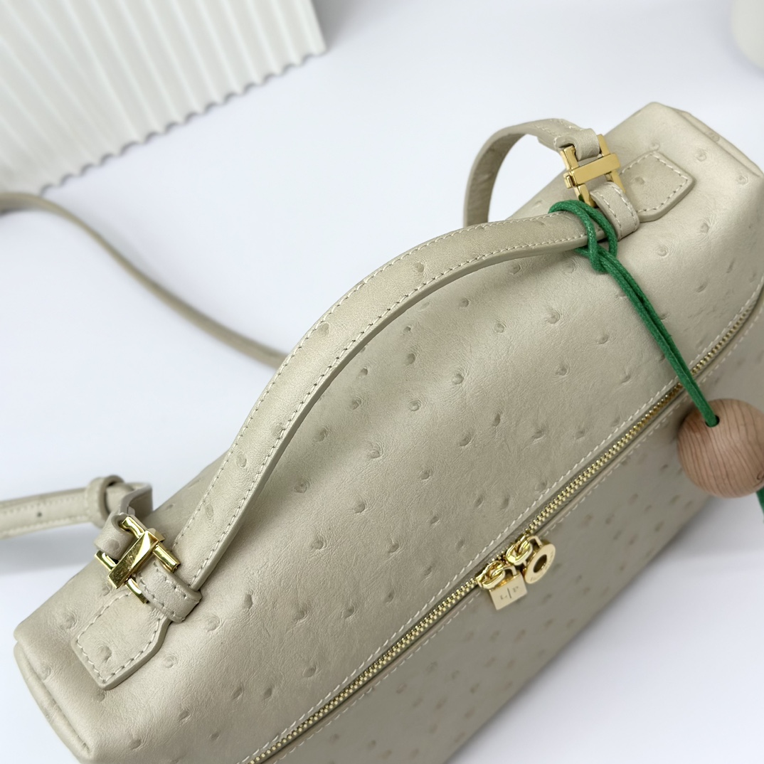 Extra pocket exotic leathers handbag Loro Piana Grey in