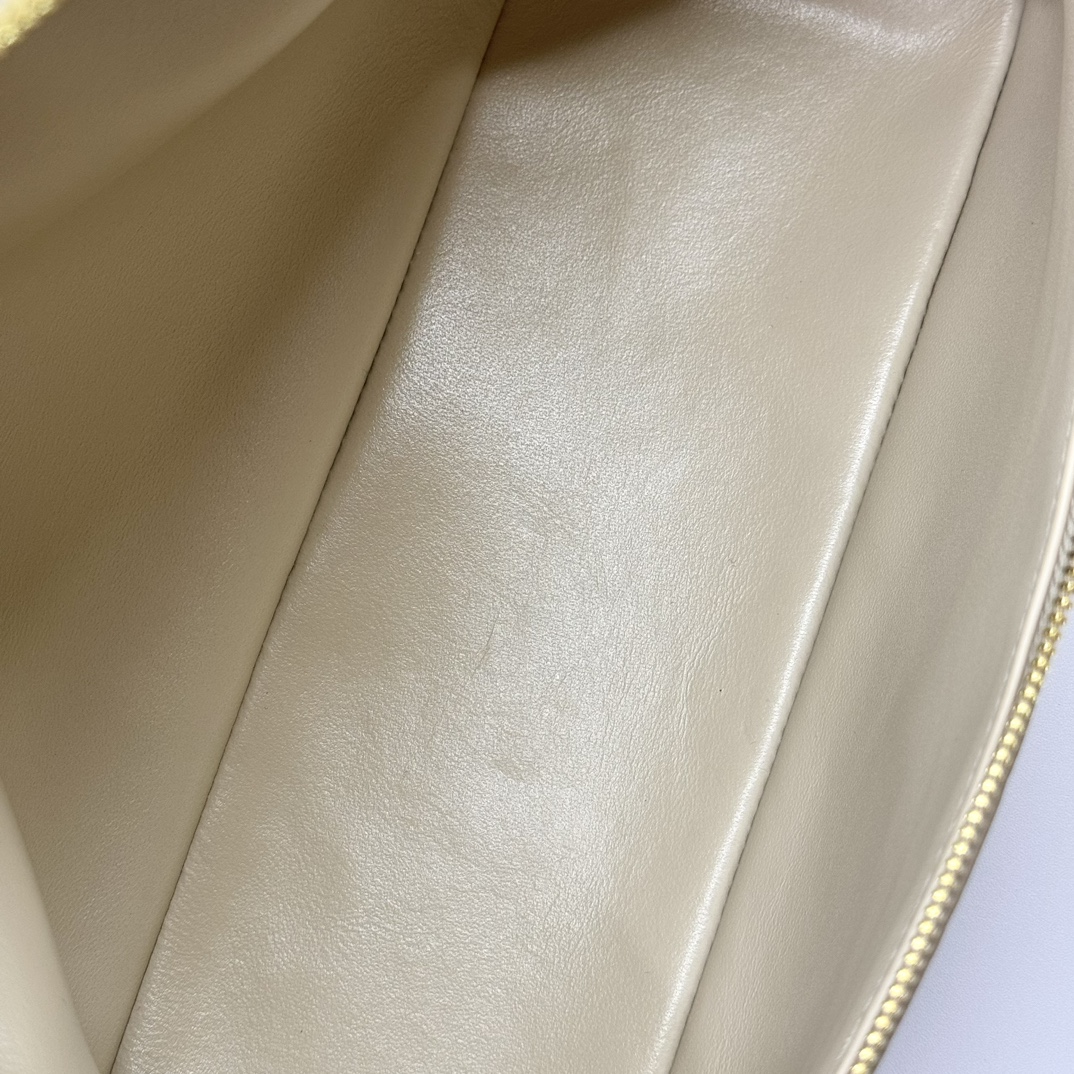 Loro Piana Extra Pocket L19 Pouch Beige Ostrich Gold