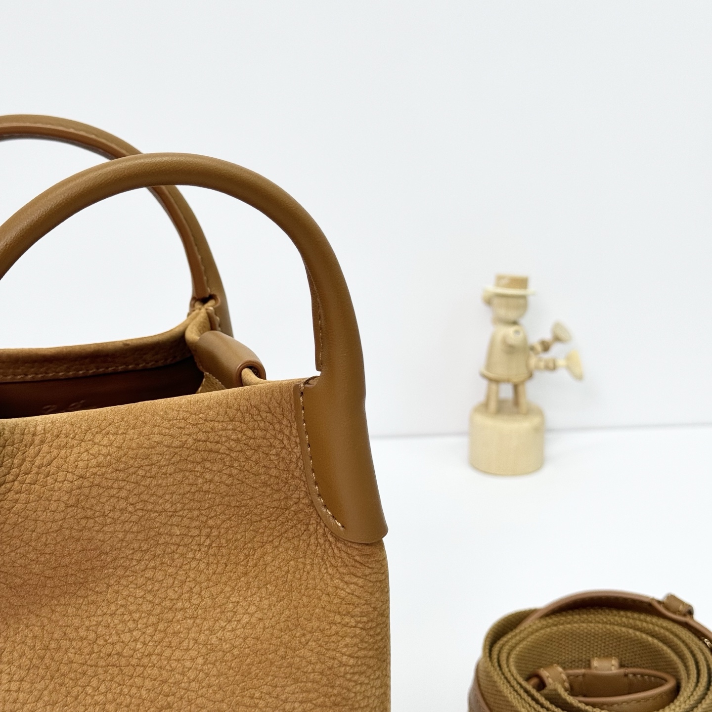 Loro Piana Micro Bale bag Grained Calfskin SPICED CURRY | Loro Piana