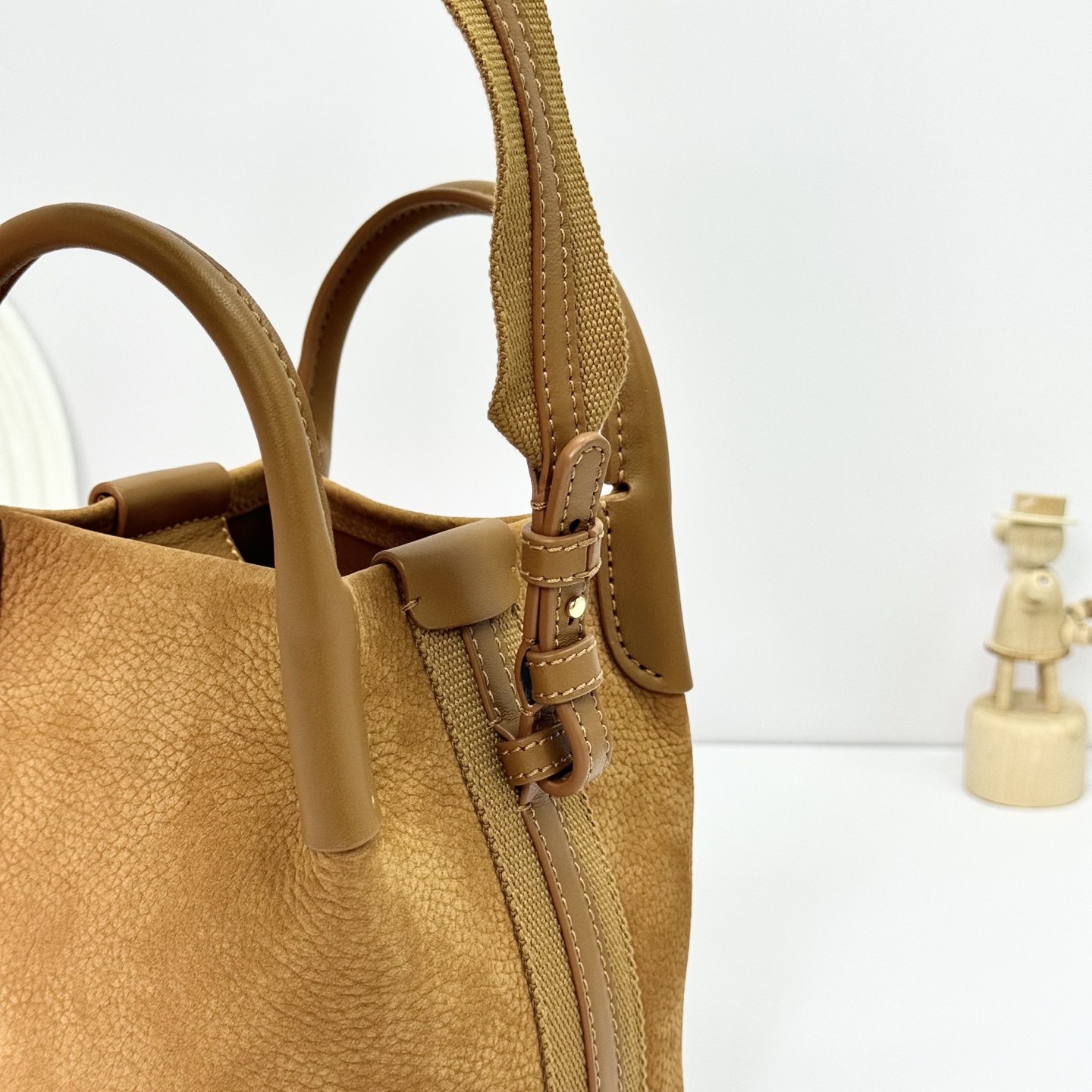 Loro Piana Micro Bale bag Grained Calfskin SPICED CURRY | Loro Piana