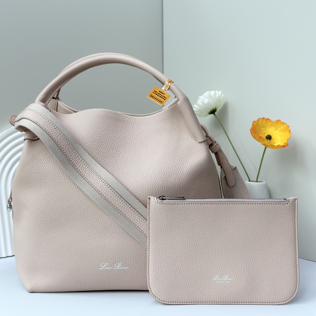 Loro Piana Small Bale bag Grained Calfskin Dust Stone | Loro Piana