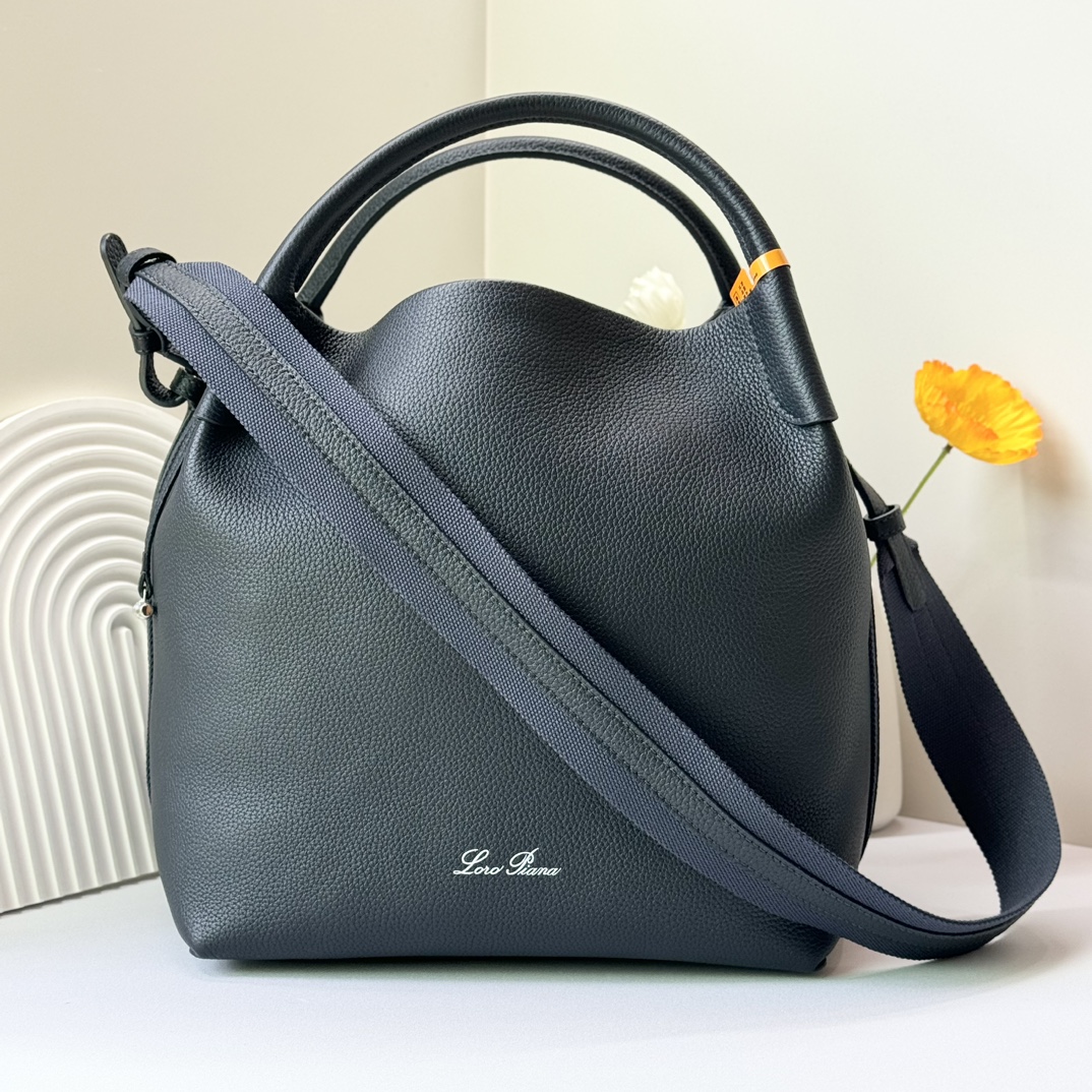 Loro Piana Bale Medium leather crossbody bag Loro Piana