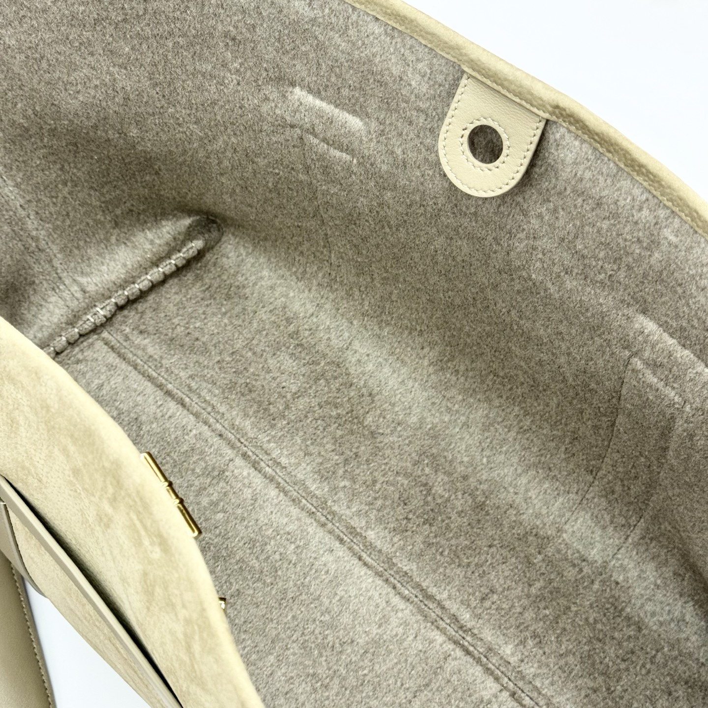 Loro Piana Ghiera Shopper Large Calfskin Fume Taupe/green | Loro Piana CC