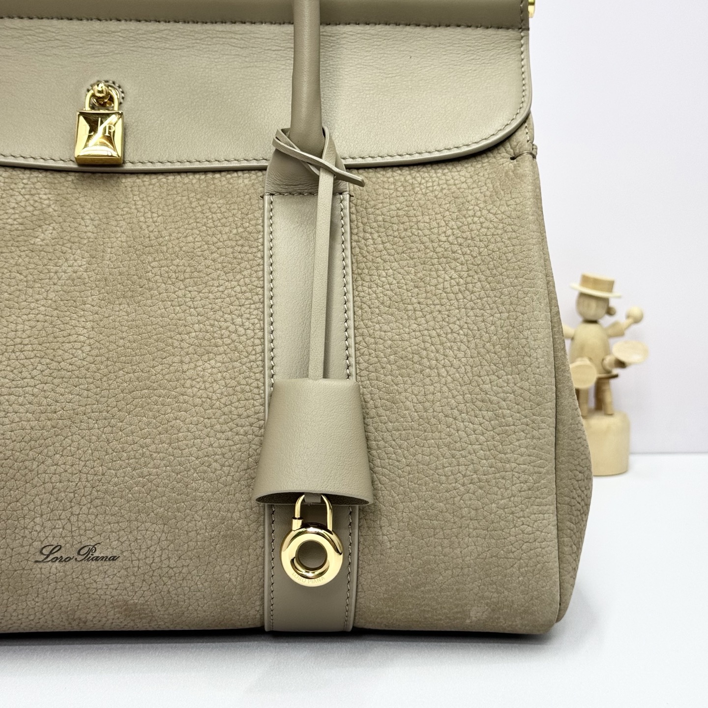 Loro Piana Loom bag L25 Calfskin Dried Taragon/Sun Gold | Loro Piana
