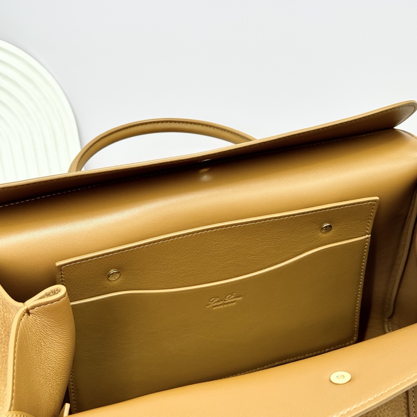 Loro Piana Loom bag L25 Calfskin Bon Ton Brown/Sun Gold | Loro Piana