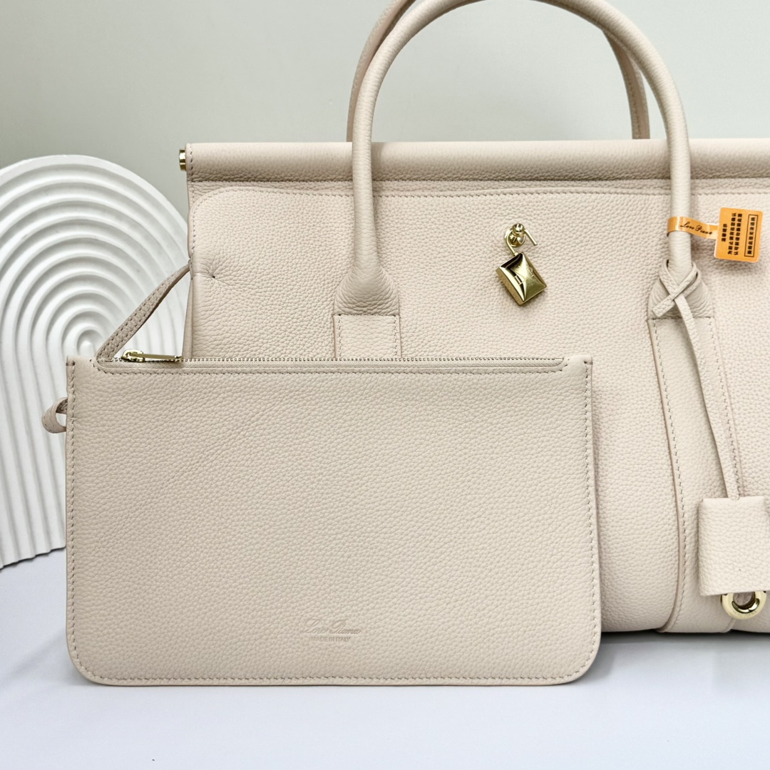 Loro Piana Loom bag L32 Grained Calfskin Sunday Morning/Sun Gold | Lor