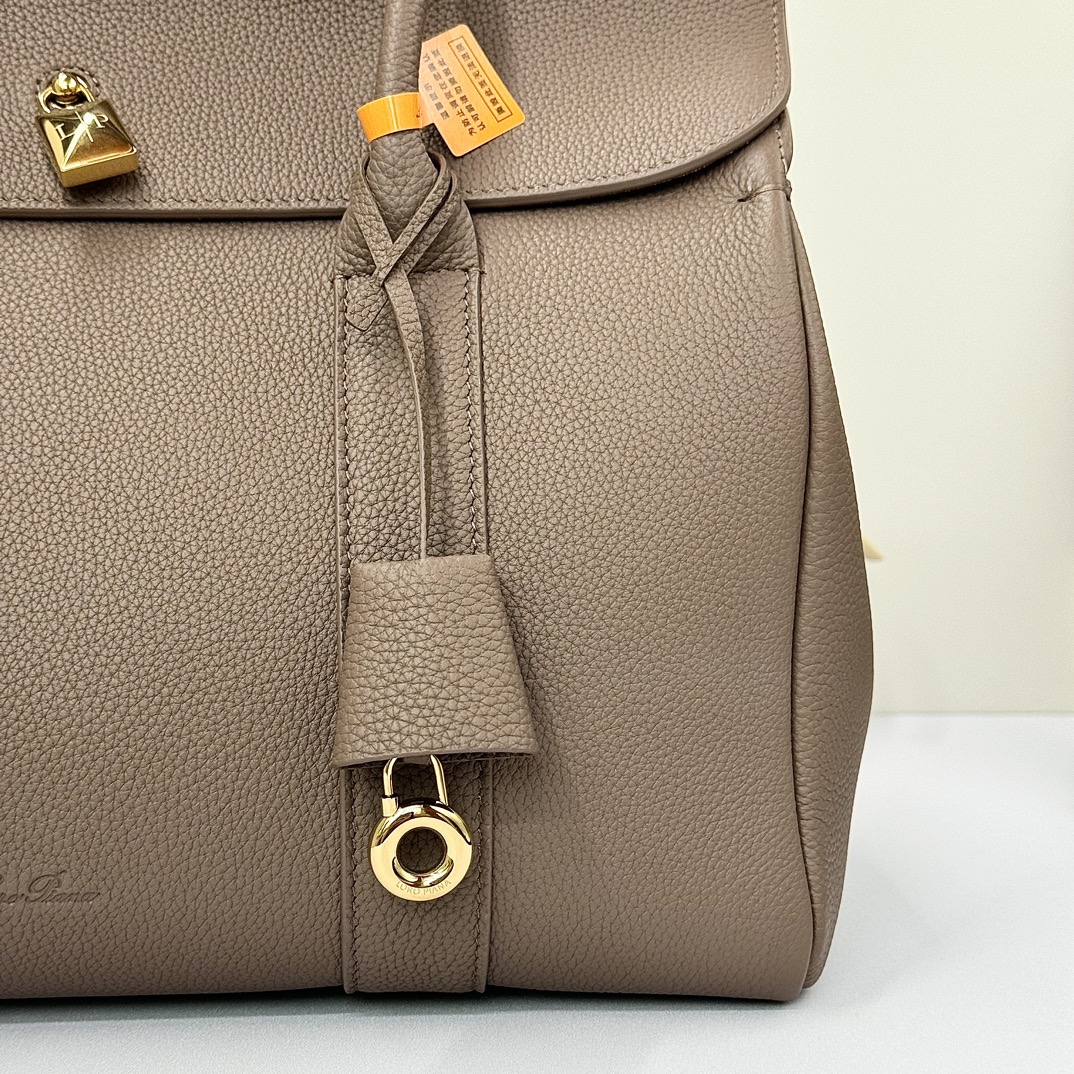 Loro Piana Loom bag L32 Grained Calfskin Rain Drops/Sun Gold | Loro