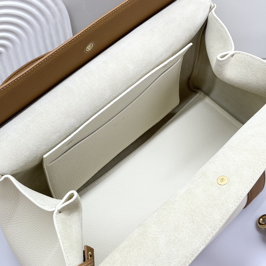 Loro Piana Woman Leather Goods Loom | Loro Piana