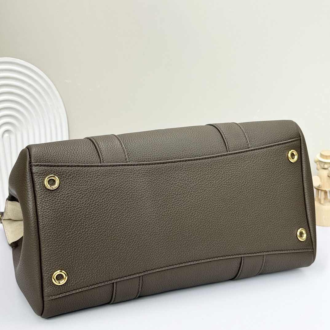 Loro Piana Loom bag L32 Grained Calfskin Rain Drops/Sun Gold | Loro
