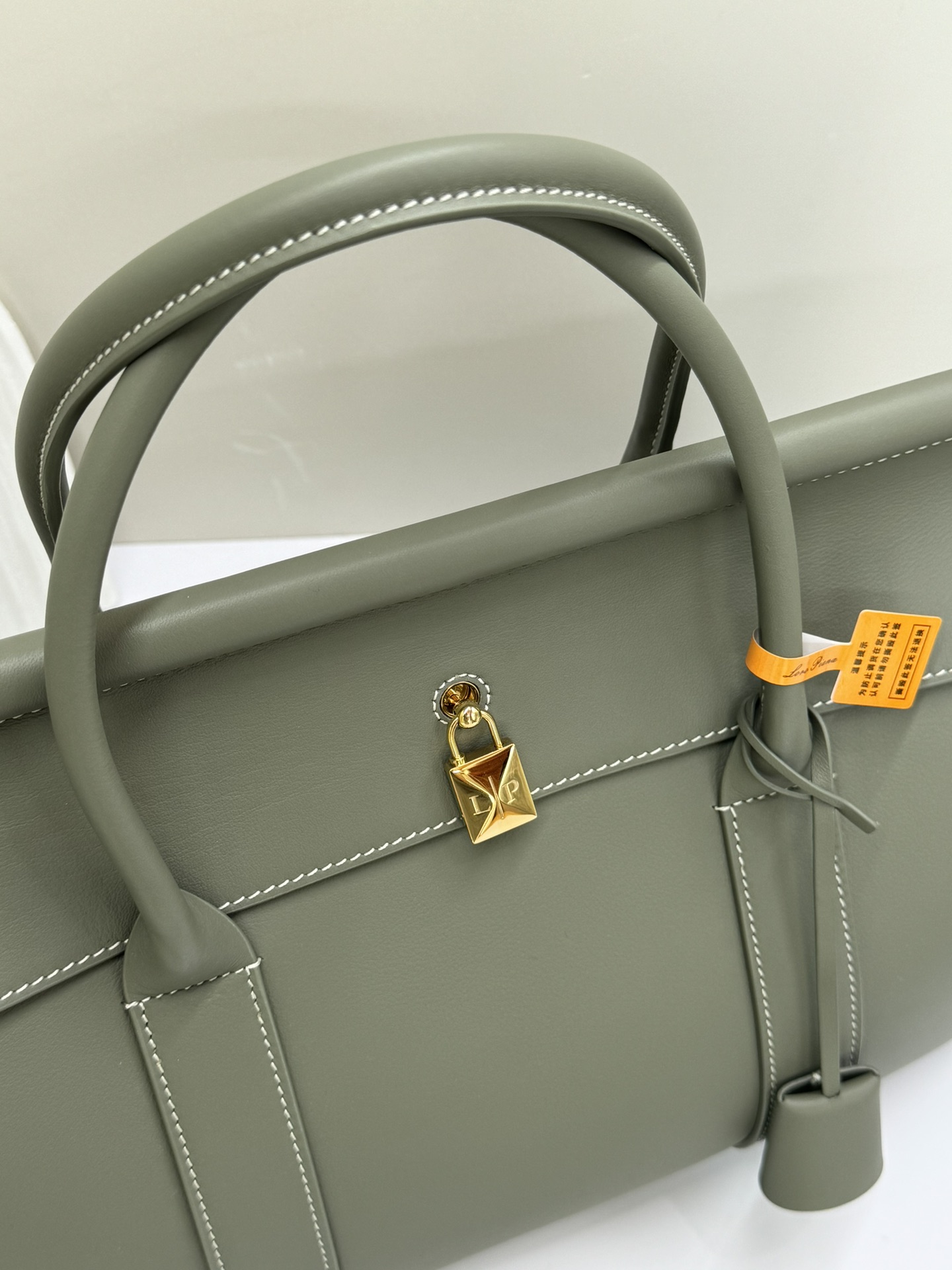 Loro Piana Loom bag L25 Calfskin Glory Green/Sun Gold | Loro Piana SA