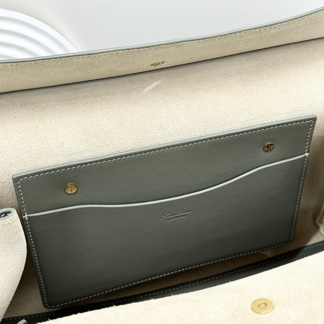 Loro Piana Loom bag L25 Calfskin Glory Green/Sun Gold | Loro Piana SA