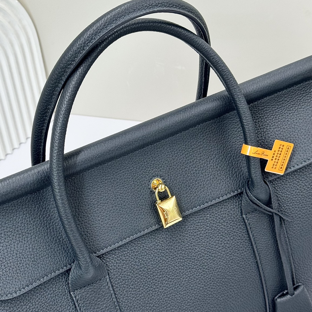Loro Piana Loom bag L32 Grained Calfskin Navy Blue | Loro Piana