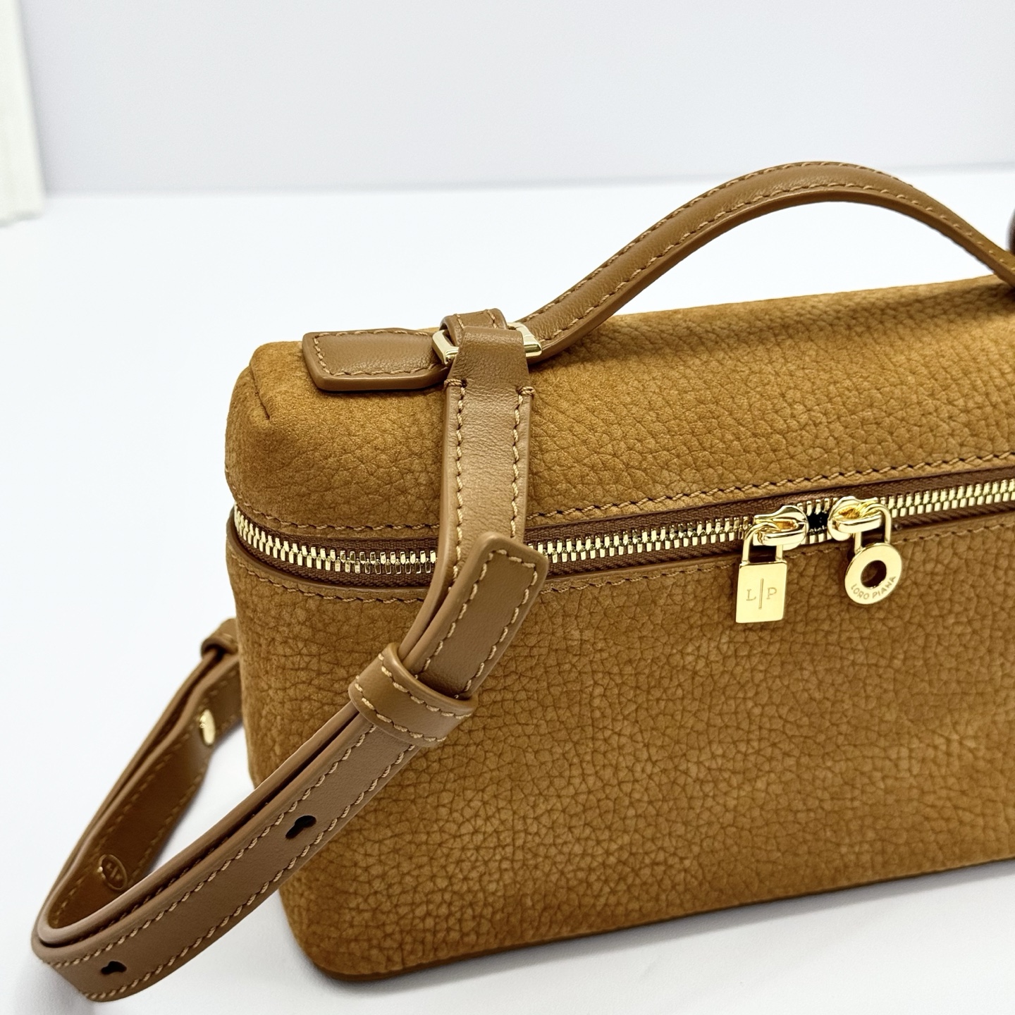 Loro Piana Bon Ton Brown/Sun Gold Extra Pocket L19 Bag - BOPF