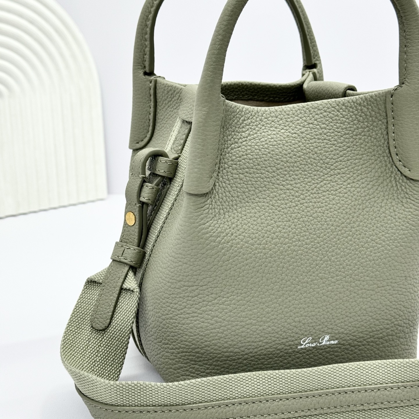 Loro Piana Micro Bale bag Grained Calfskin Dark Lichen Green | Loro Piana