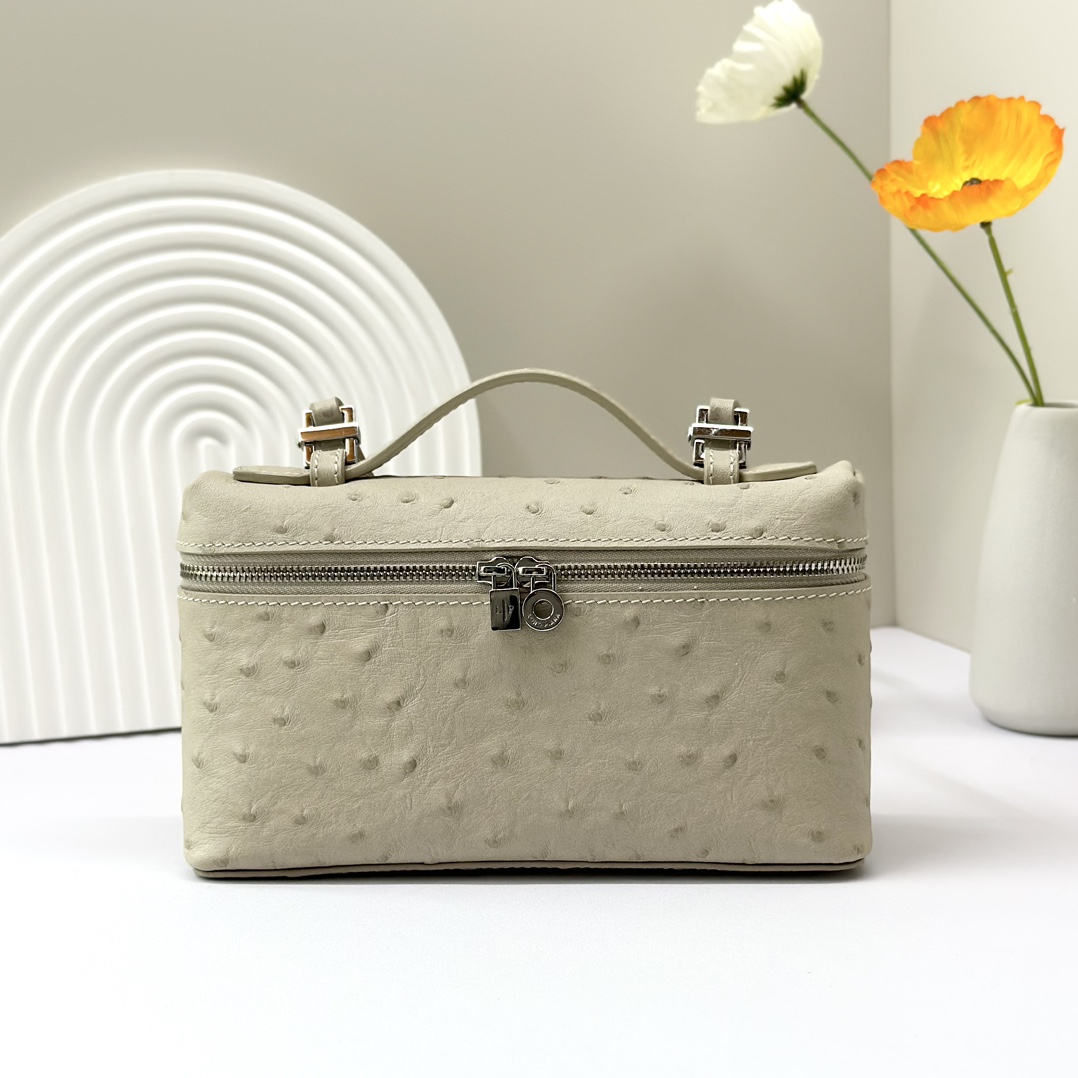 Loro Piano Extra Pocket L19 Ostrich Leather beige