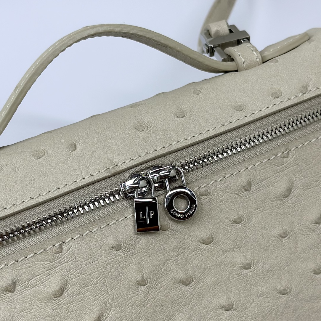 Loro Piano Extra Pocket L19 Ostrich Leather beige